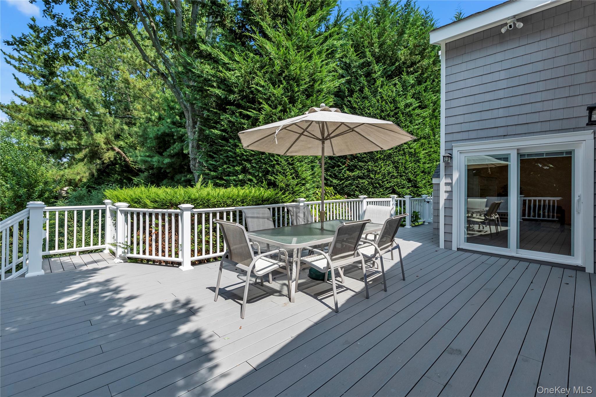 3 Porpoise Court, Northport, NY 11768