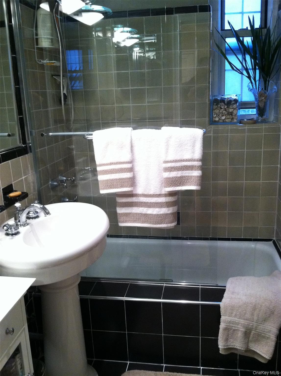 102-40 67th Drive # 5M, Forest Hills, NY 11375