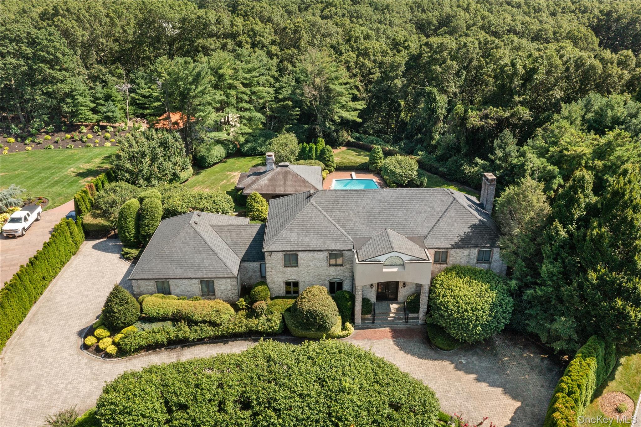 294 Half Hollow Road, Dix Hills, NY 11746