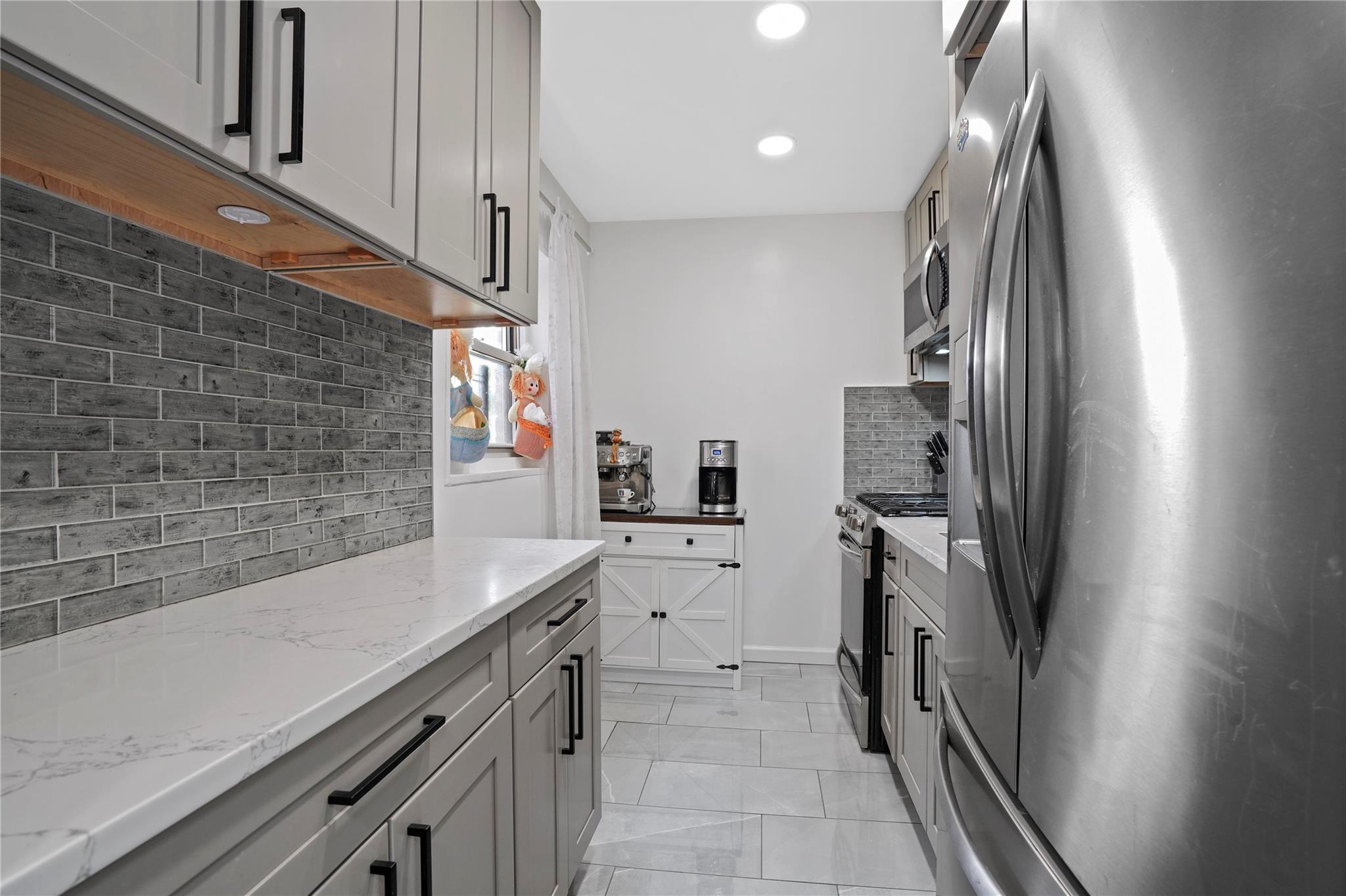 1001 Shore Parkway # 2B, Brooklyn, NY 11228