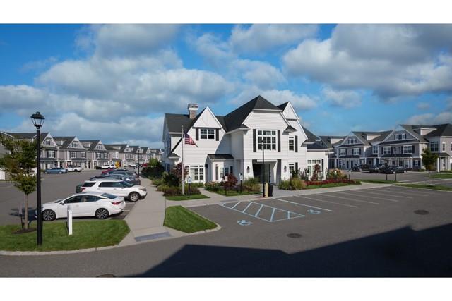 104 Sutton Court # 104, Mount Sinai, NY 11766