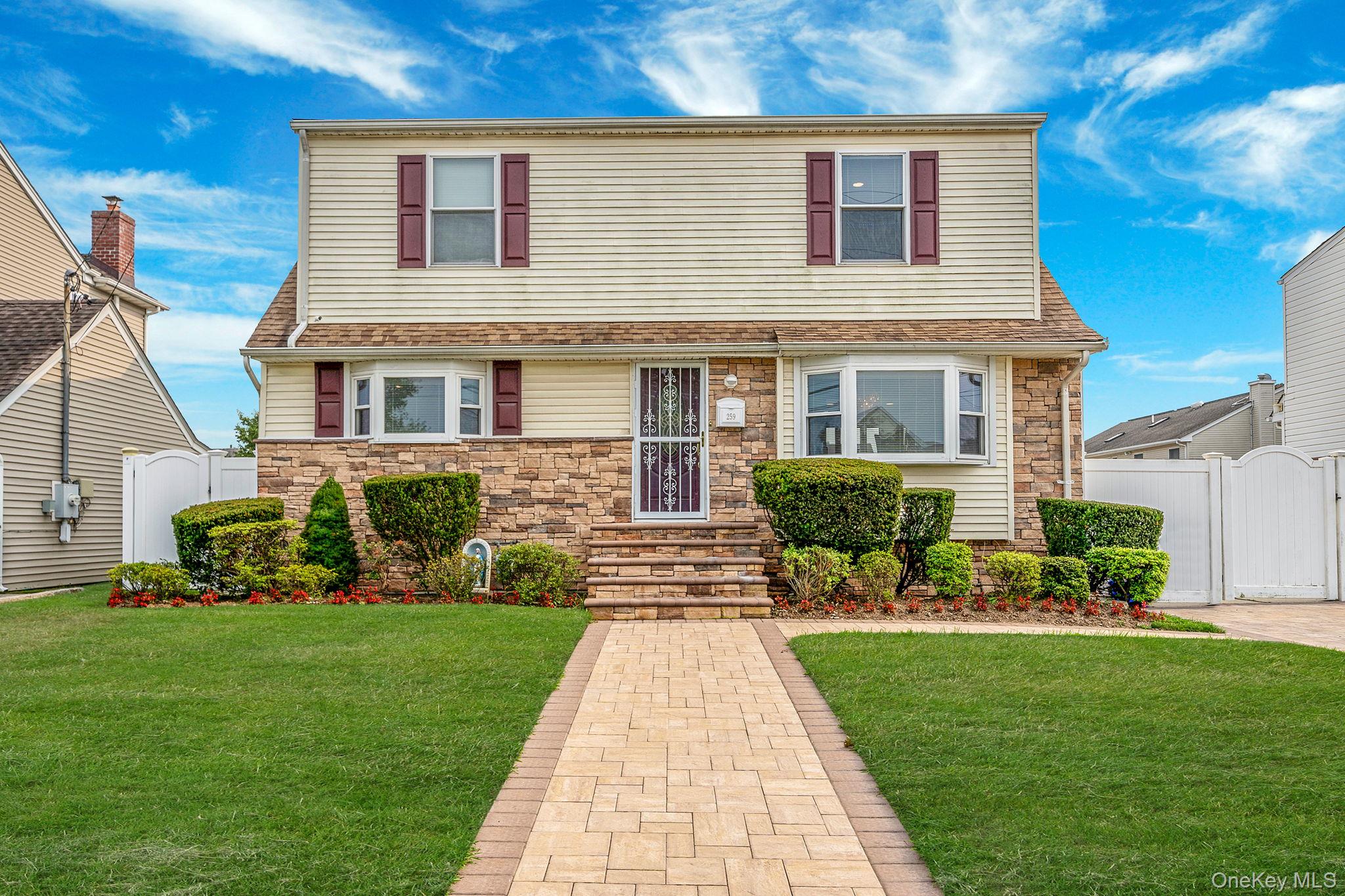 259 Weidner Avenue, Oceanside, NY 11572