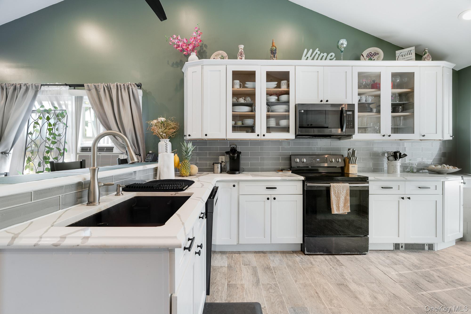 843 Lyle Court, Peekskill, NY 10566