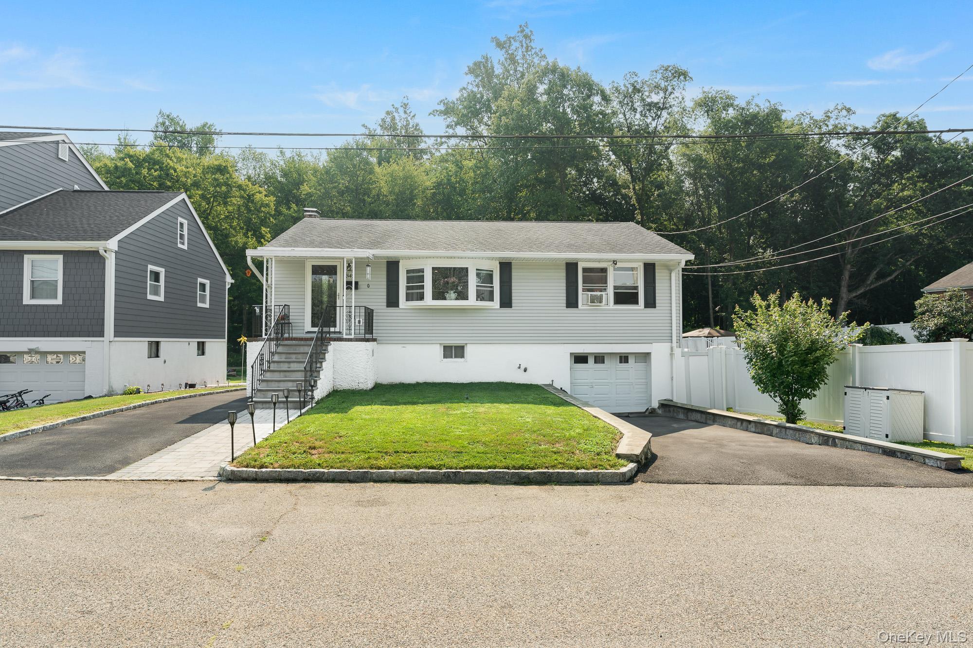 843 Lyle Court, Peekskill, NY 10566