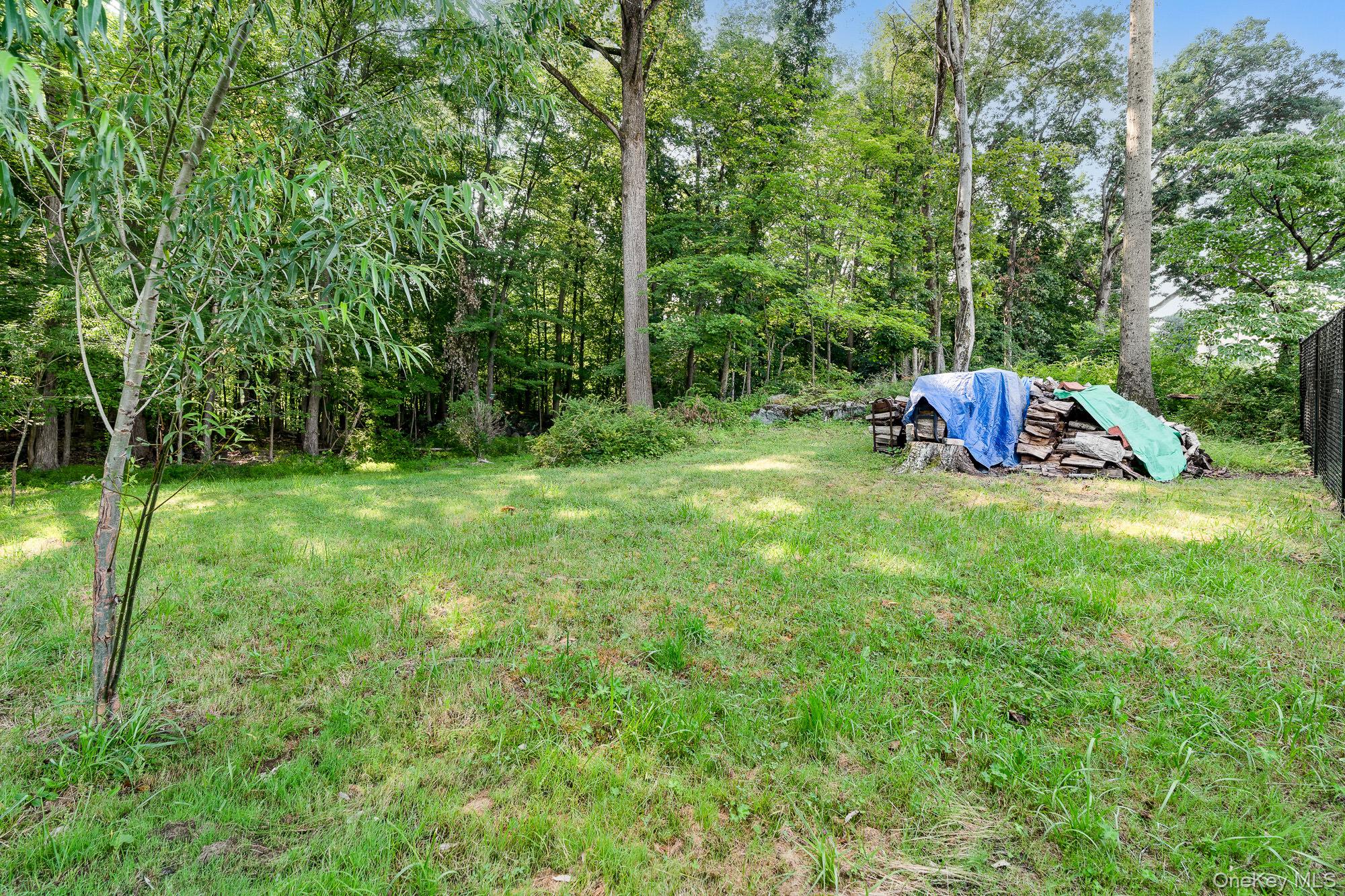 843 Lyle Court, Peekskill, NY 10566