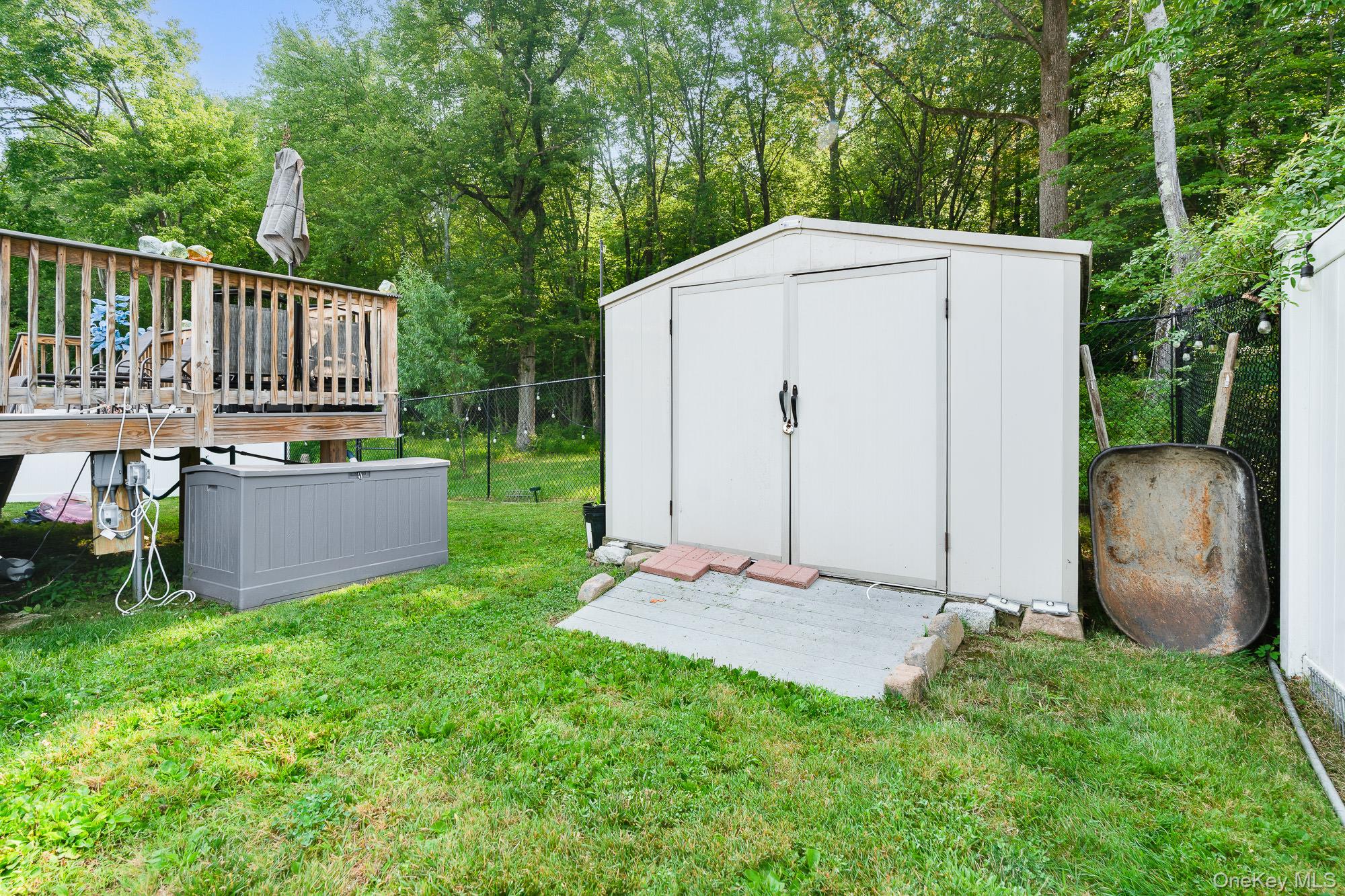 843 Lyle Court, Peekskill, NY 10566