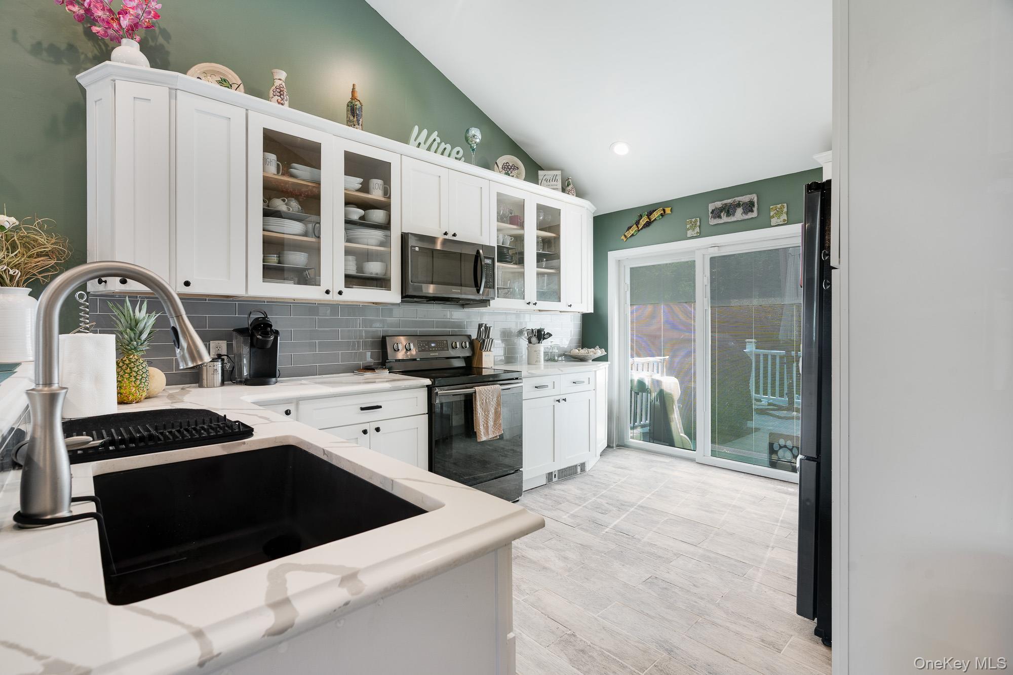 843 Lyle Court, Peekskill, NY 10566