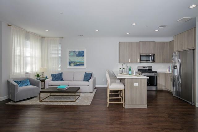 121 Sutton Court # 121, Mount Sinai, NY 11766