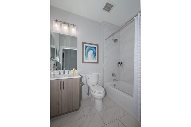 121 Sutton Court # 121, Mount Sinai, NY 11766