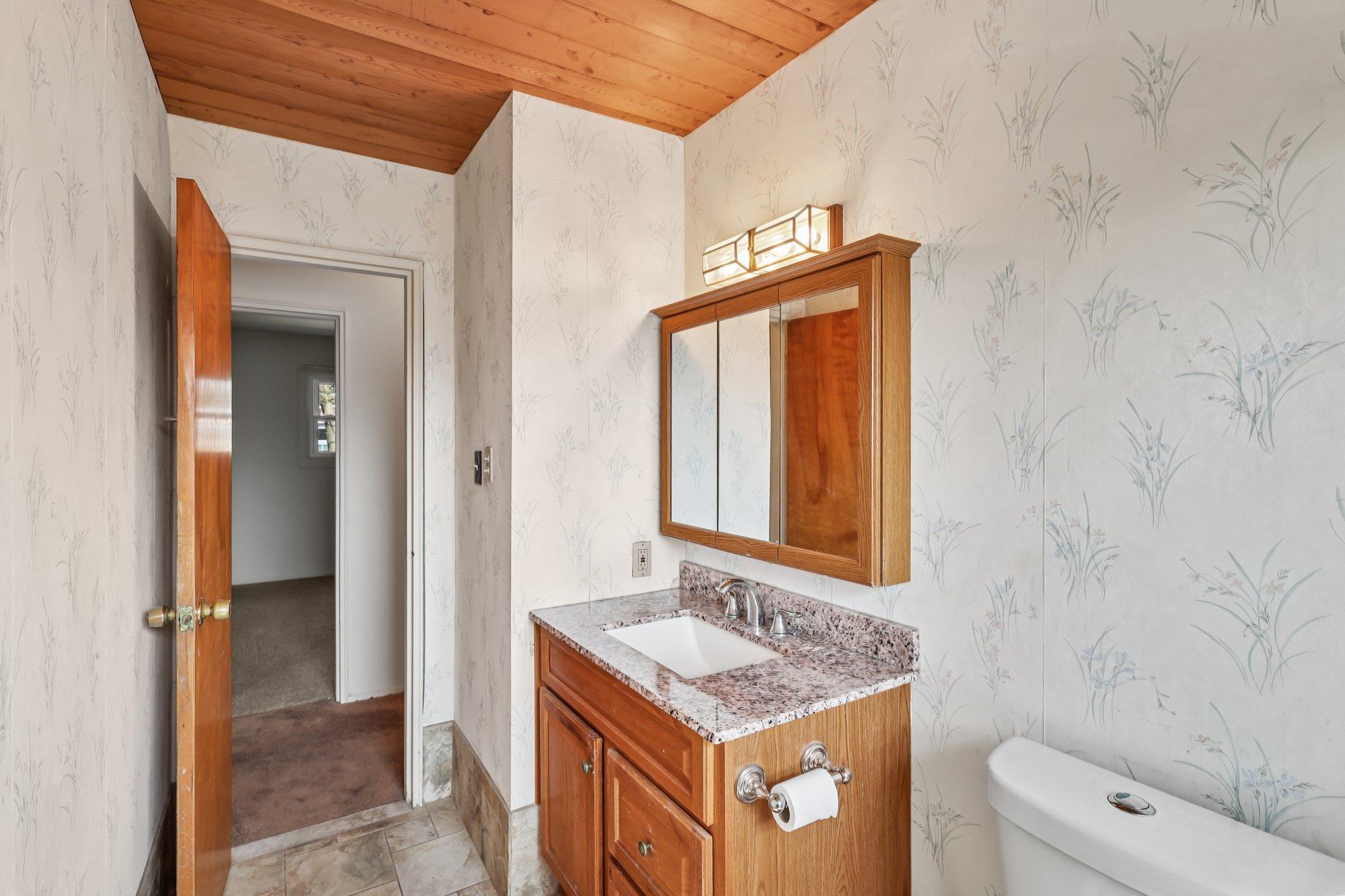 47 Owens Street, Brentwood, NY 11717