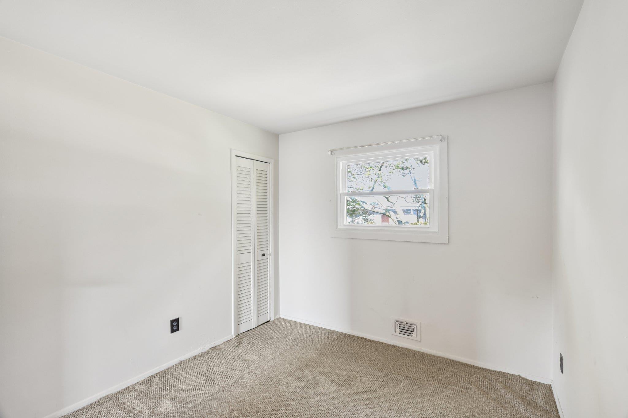 47 Owens Street, Brentwood, NY 11717