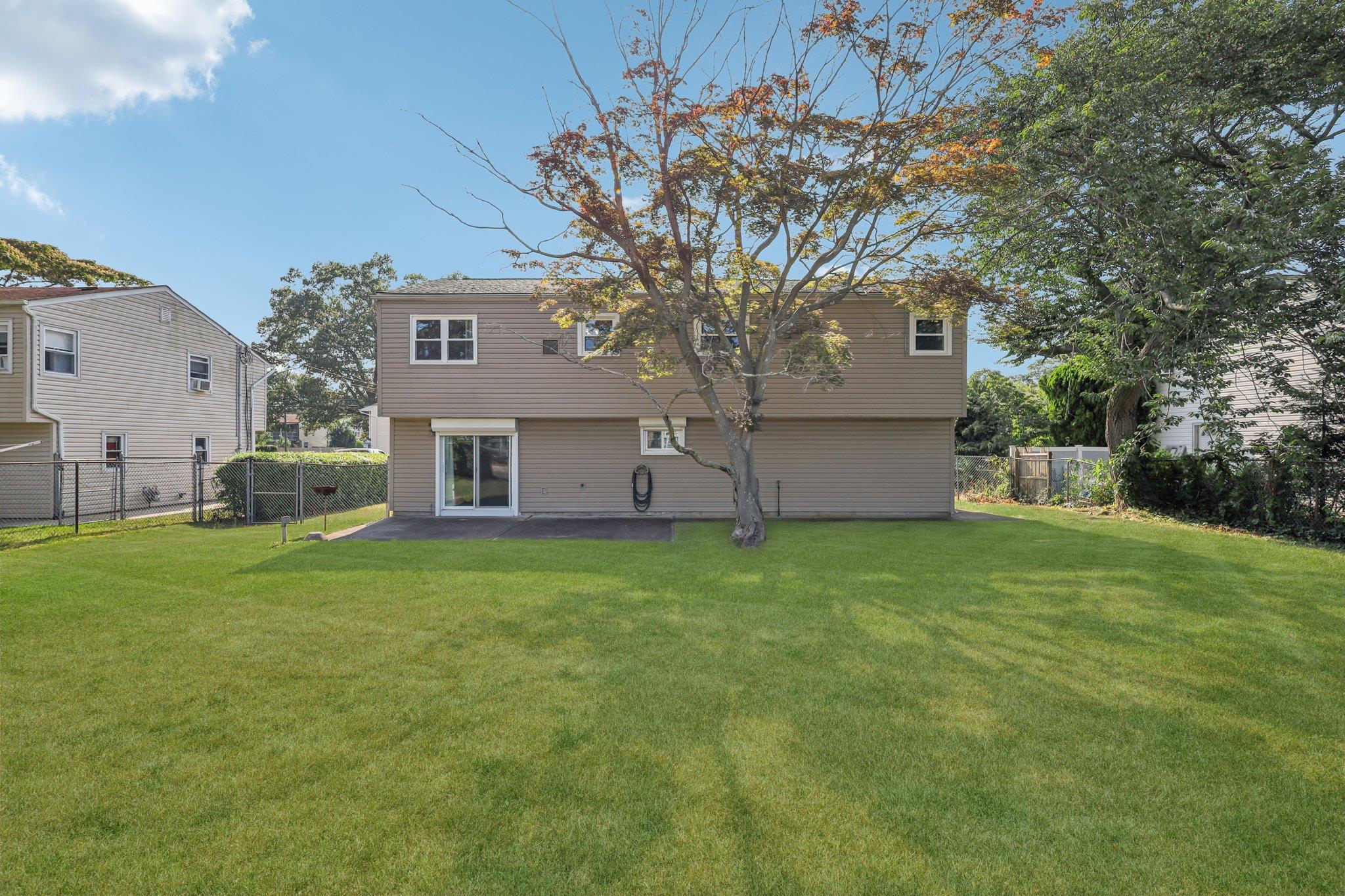 47 Owens Street, Brentwood, NY 11717