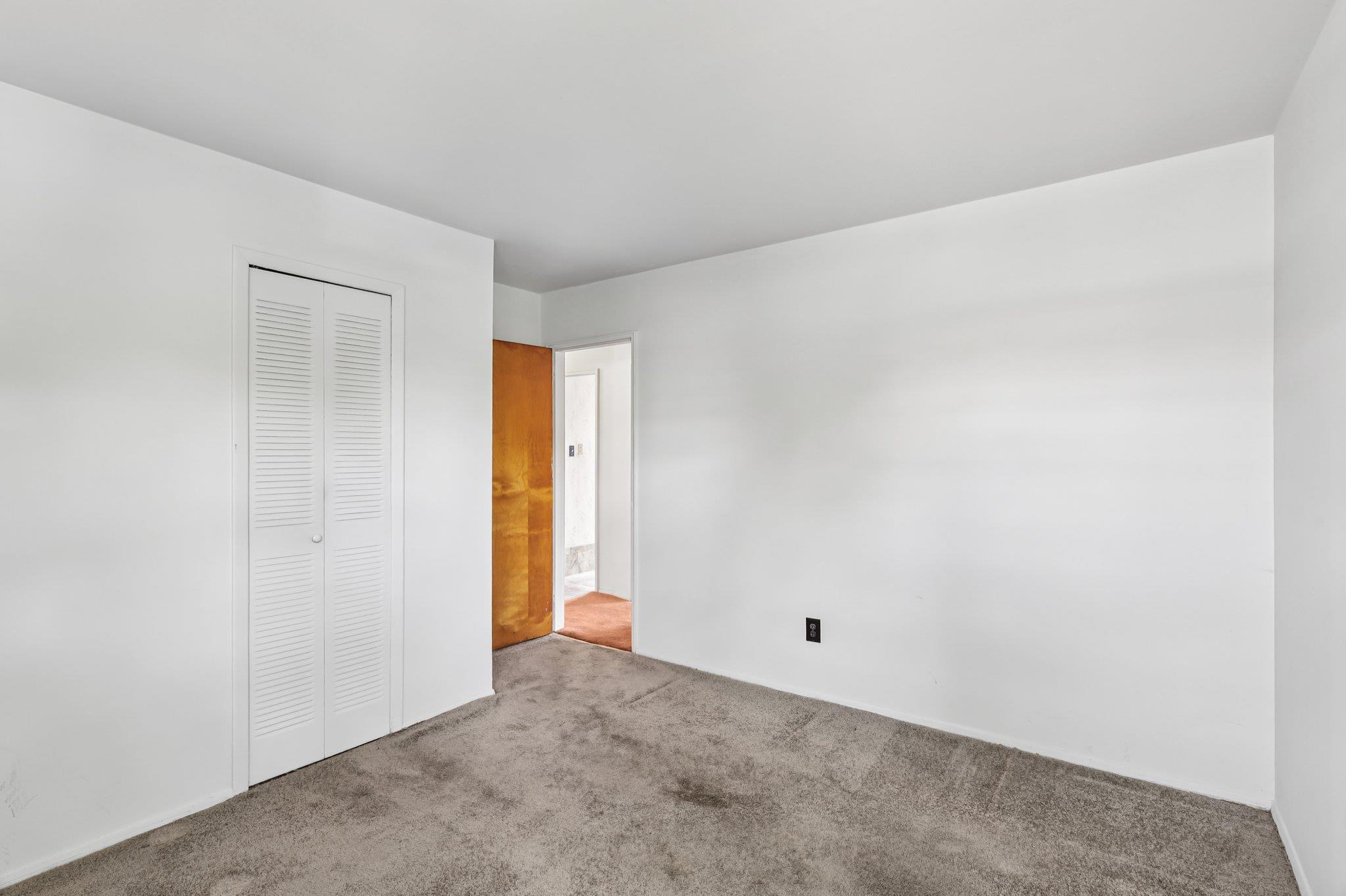 47 Owens Street, Brentwood, NY 11717