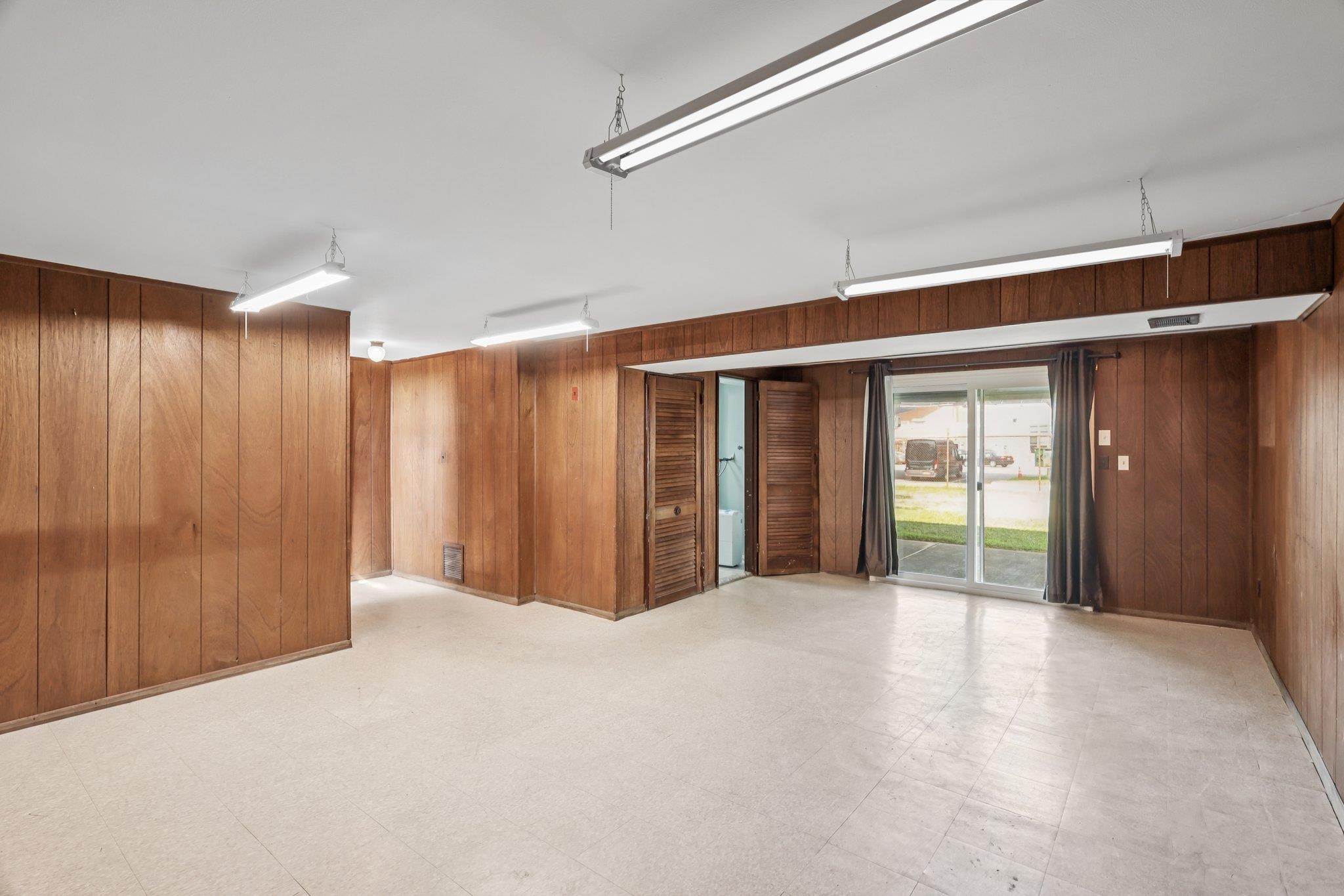 47 Owens Street, Brentwood, NY 11717