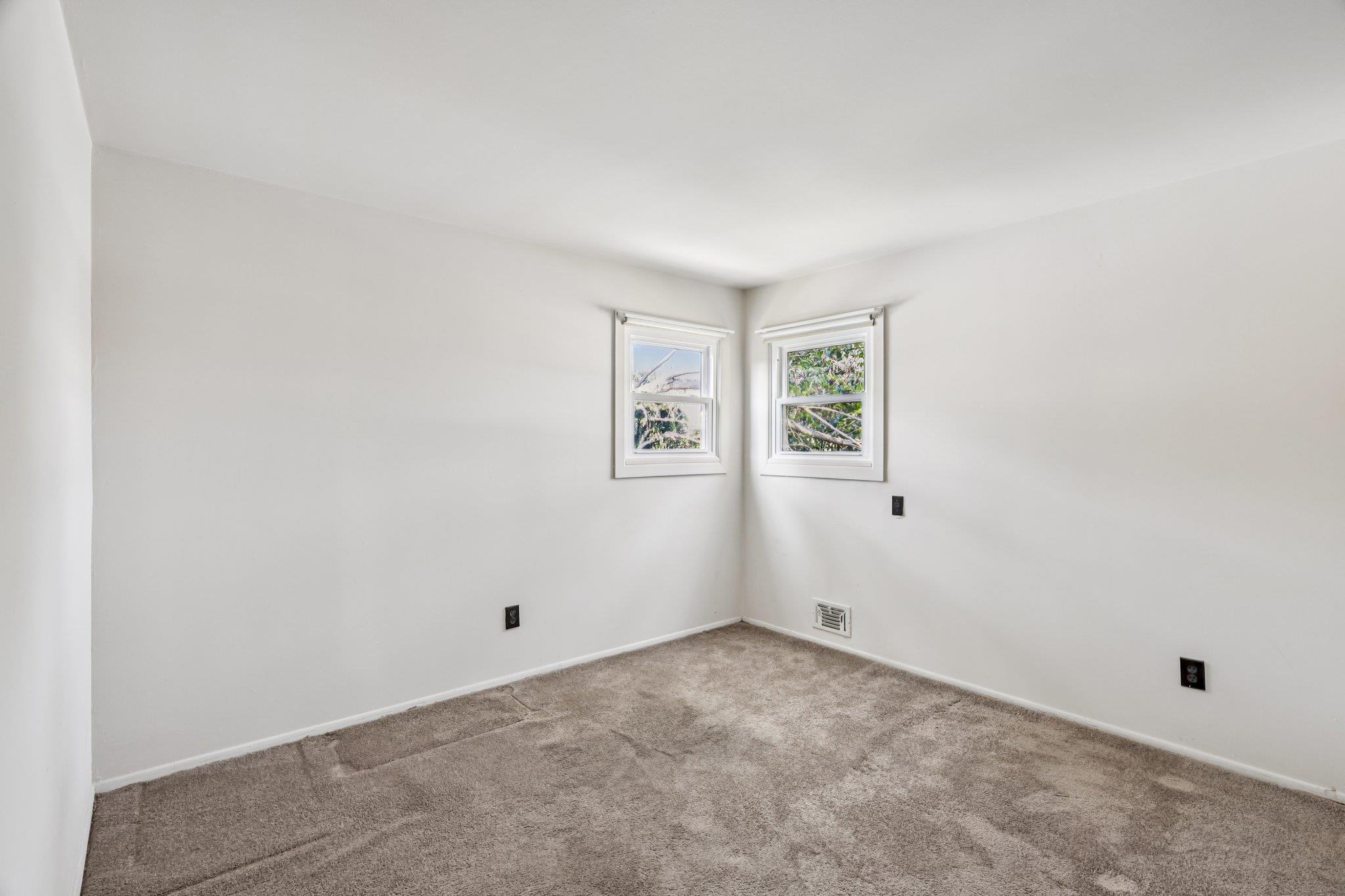 47 Owens Street, Brentwood, NY 11717