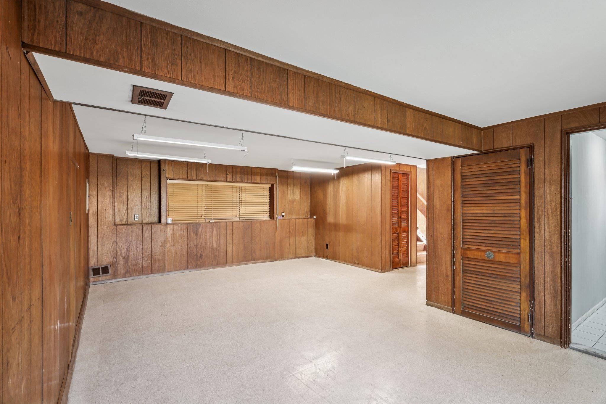 47 Owens Street, Brentwood, NY 11717