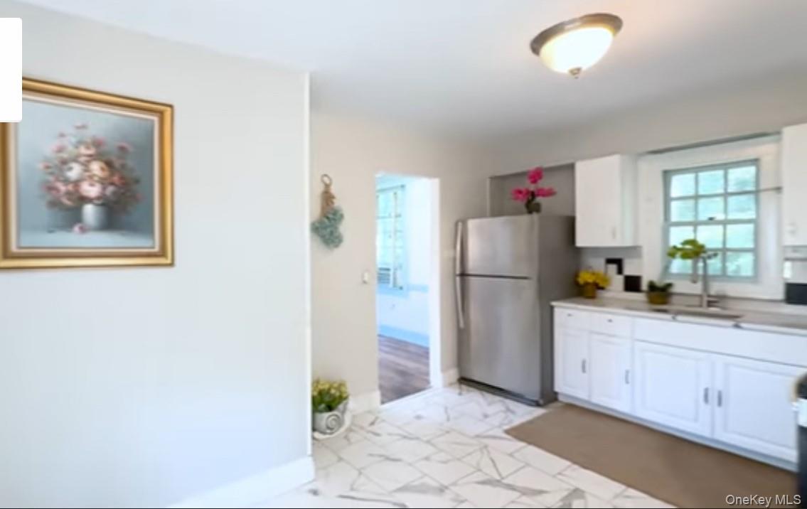 24 Hawkins Road, Stony Brook, NY 11790