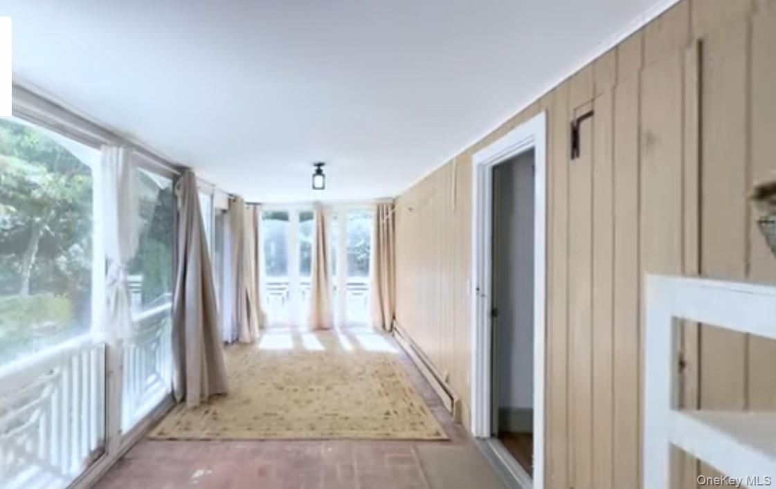 24 Hawkins Road, Stony Brook, NY 11790