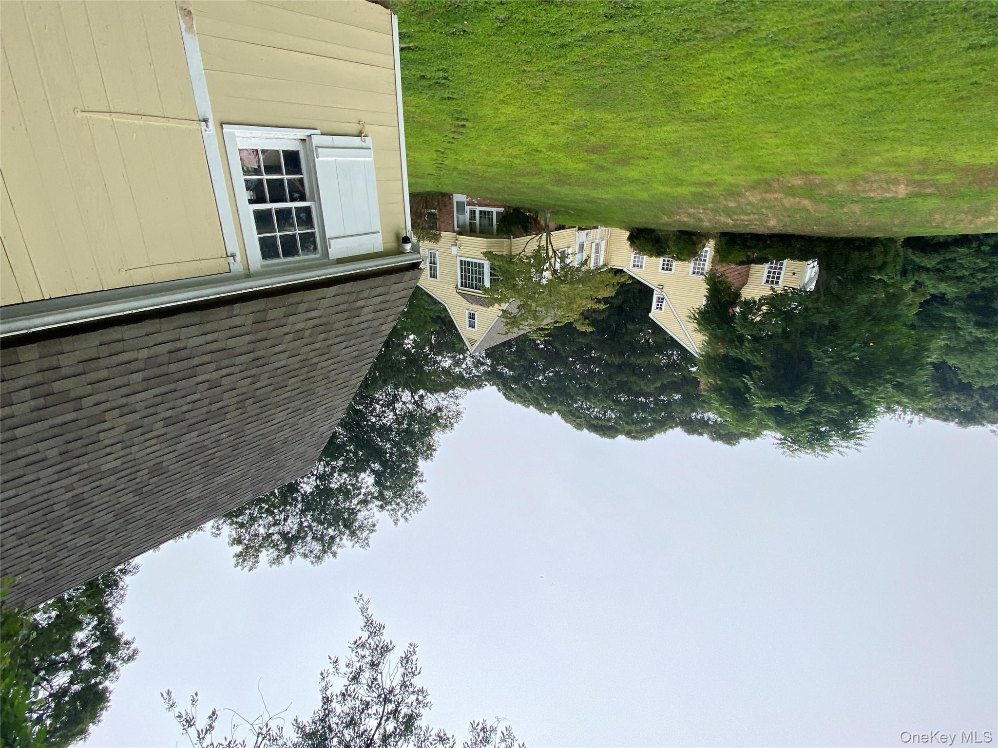 24 Hawkins Road, Stony Brook, NY 11790