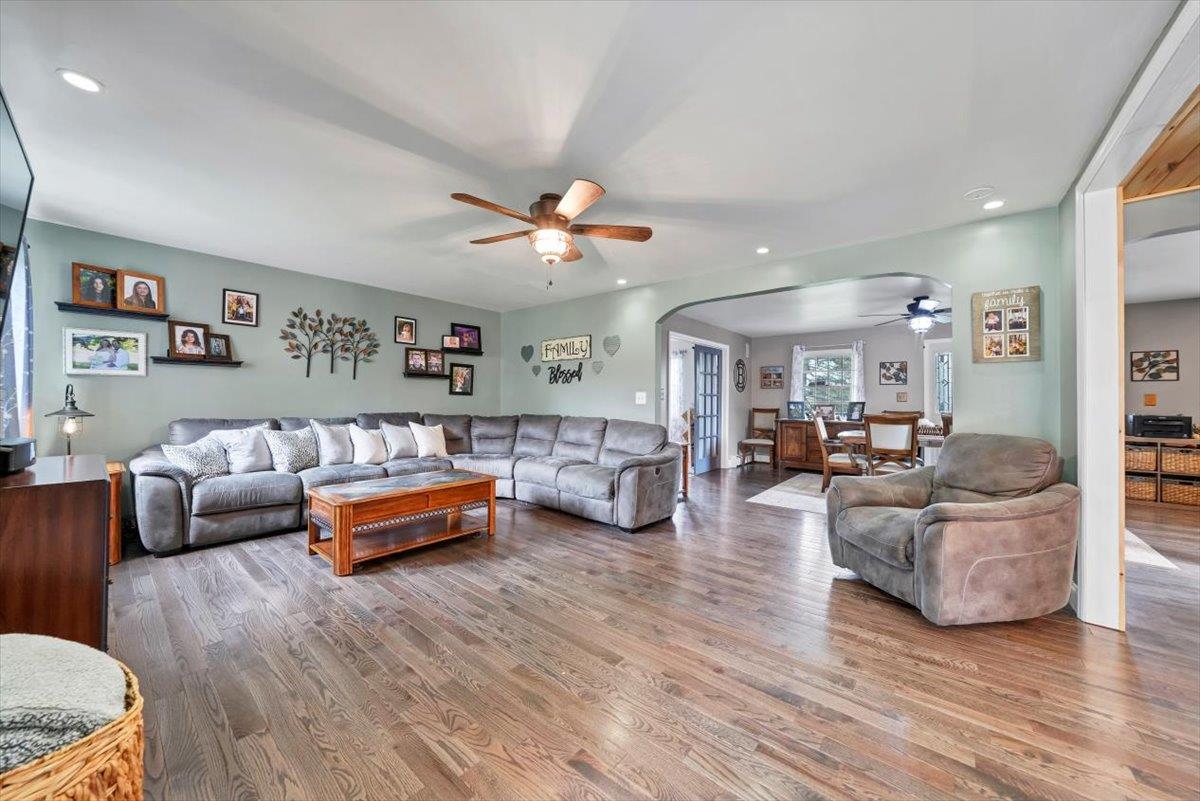 818 Winterton Road, Middletown, NY 10940