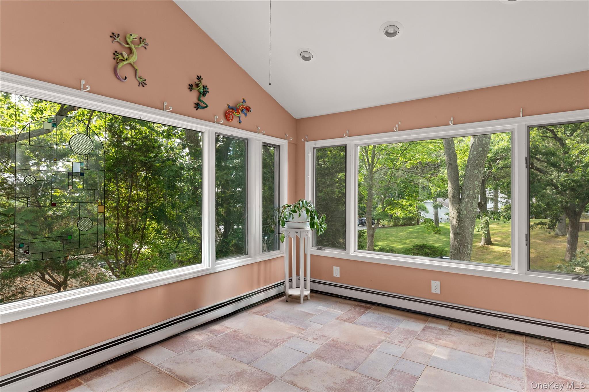 52 Hillside Road, Stony Brook, NY 11790