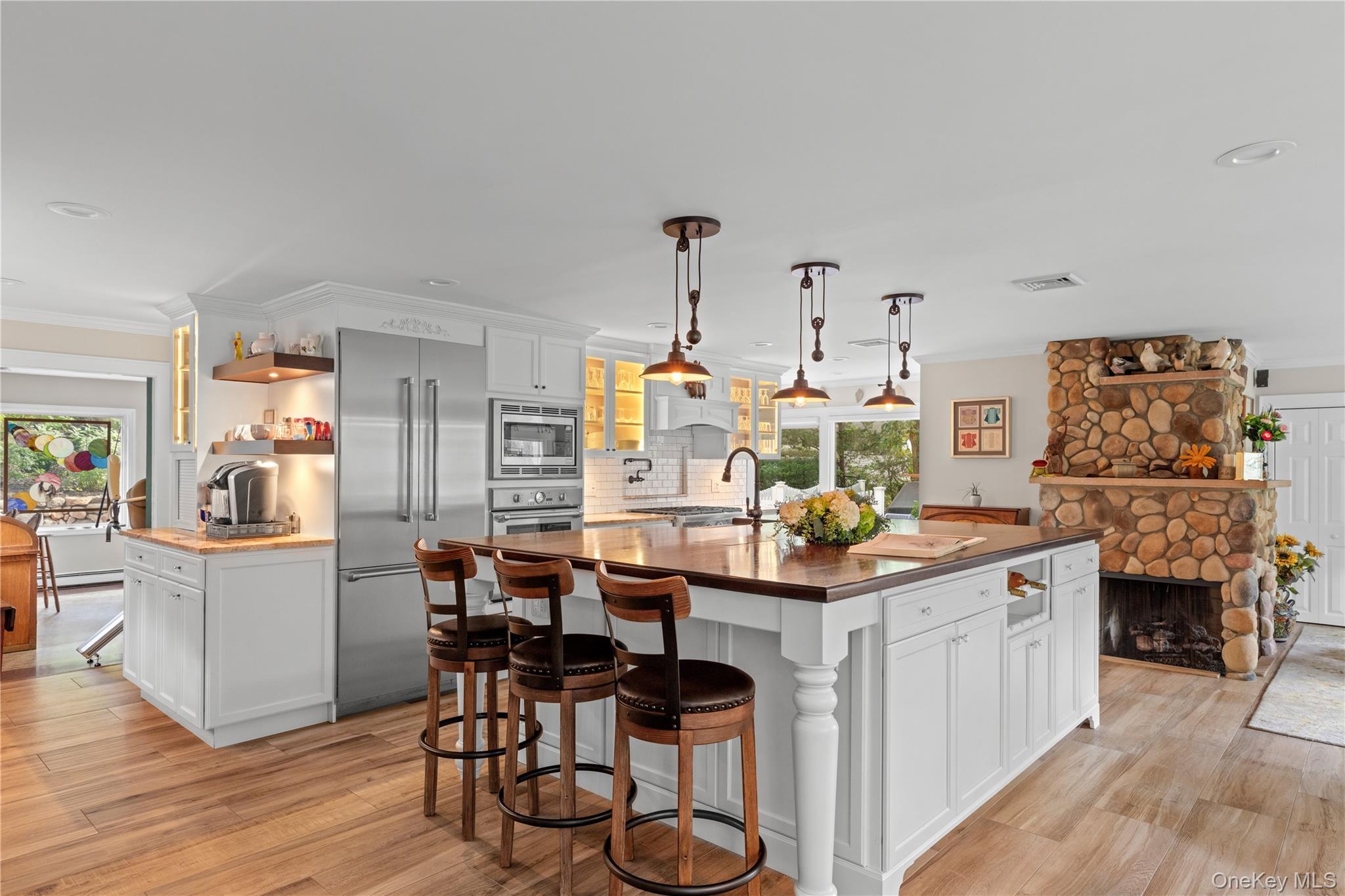 52 Hillside Road, Stony Brook, NY 11790