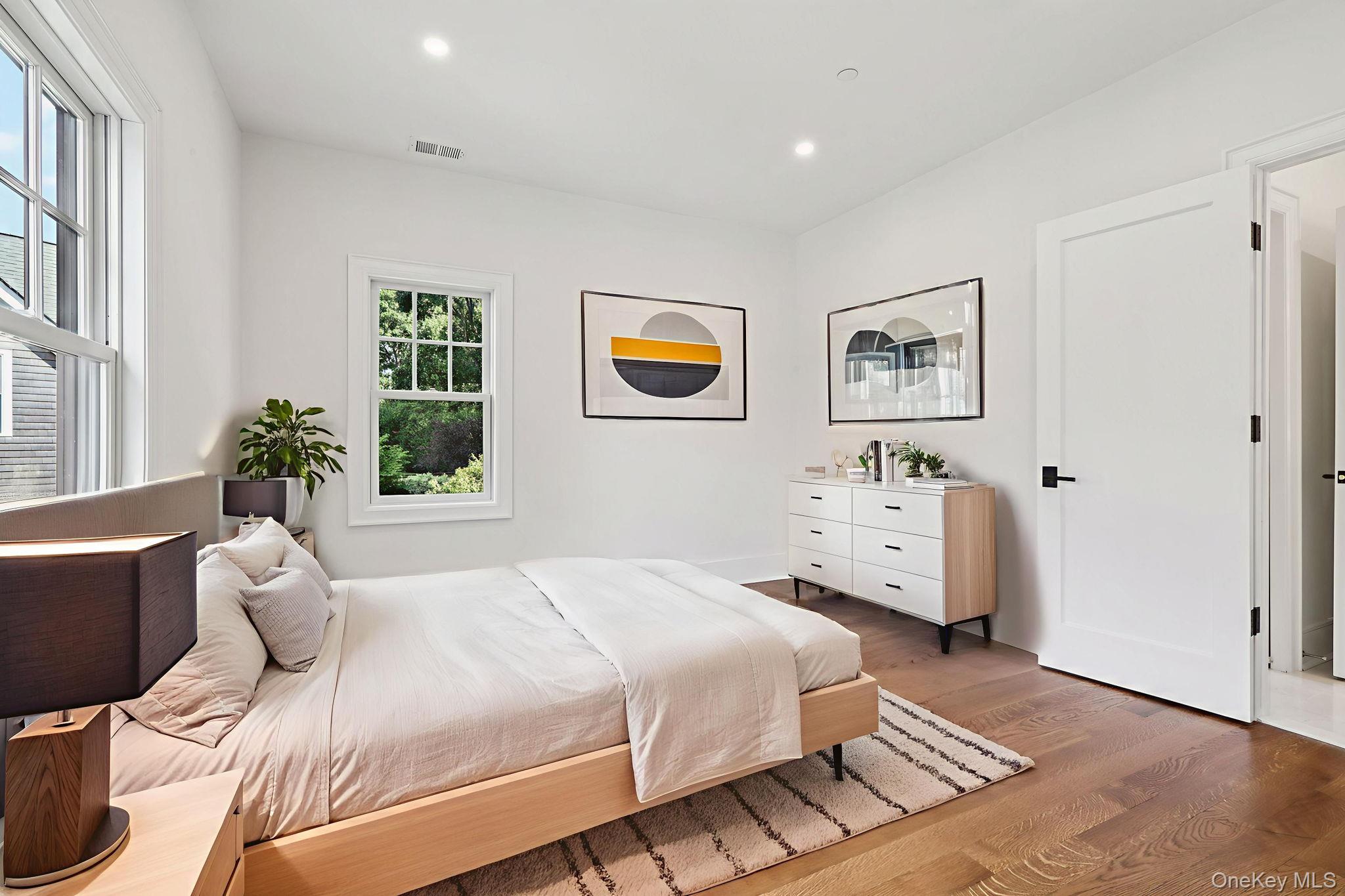 15 High Point Terrace, Scarsdale, NY 10583