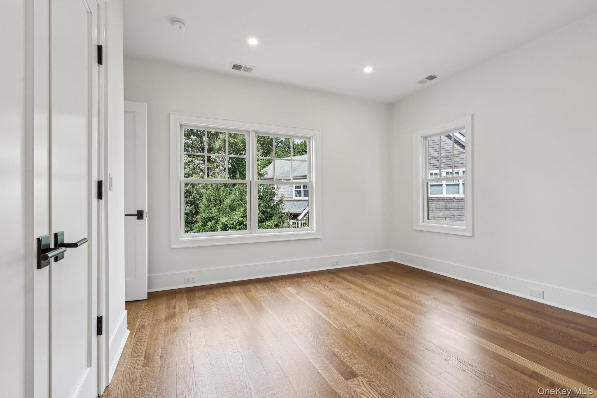 15 High Point Terrace, Scarsdale, NY 10583