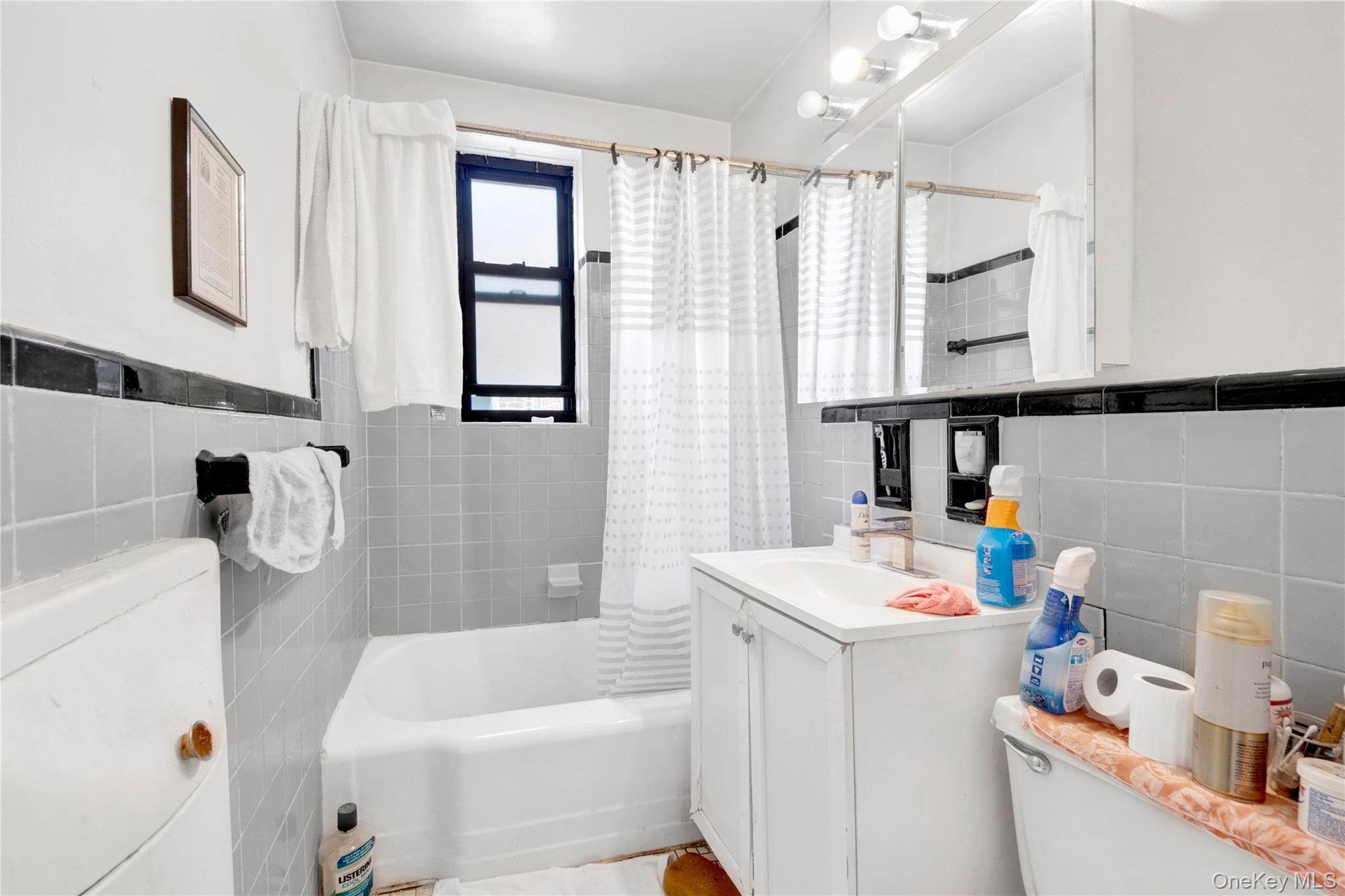 740 E 232nd Street # 6G, Bronx, NY 10466