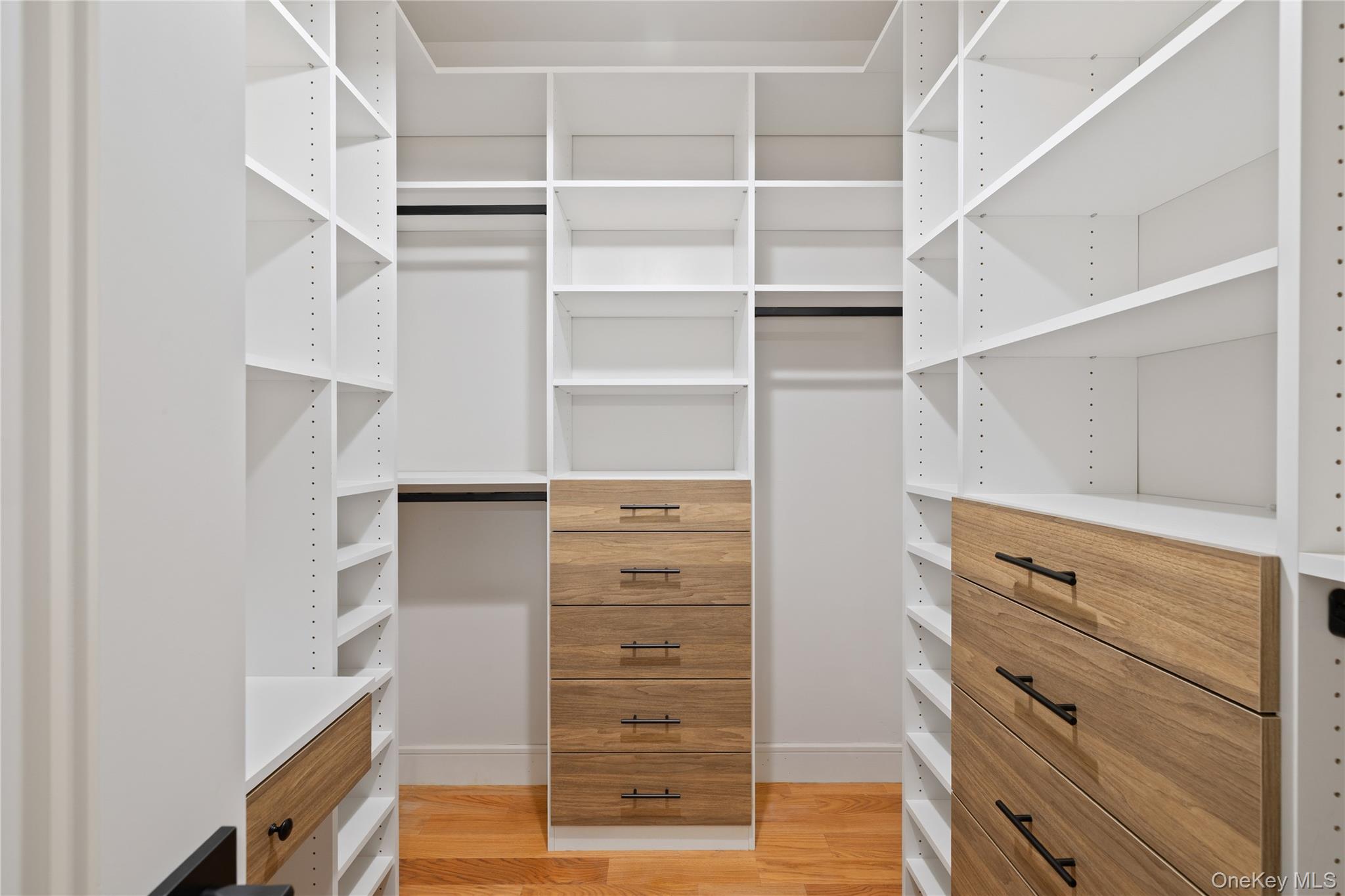 15 Ridge Avenue # 204, Spring Valley, NY 10977