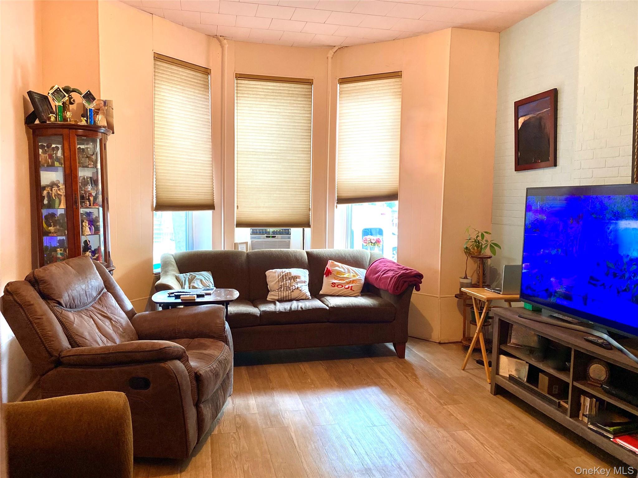 561 72nd Street, Brooklyn, NY 11209