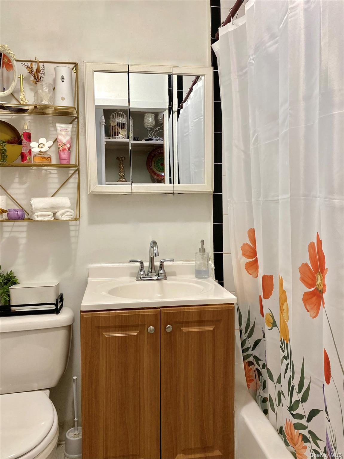 561 72nd Street, Brooklyn, NY 11209