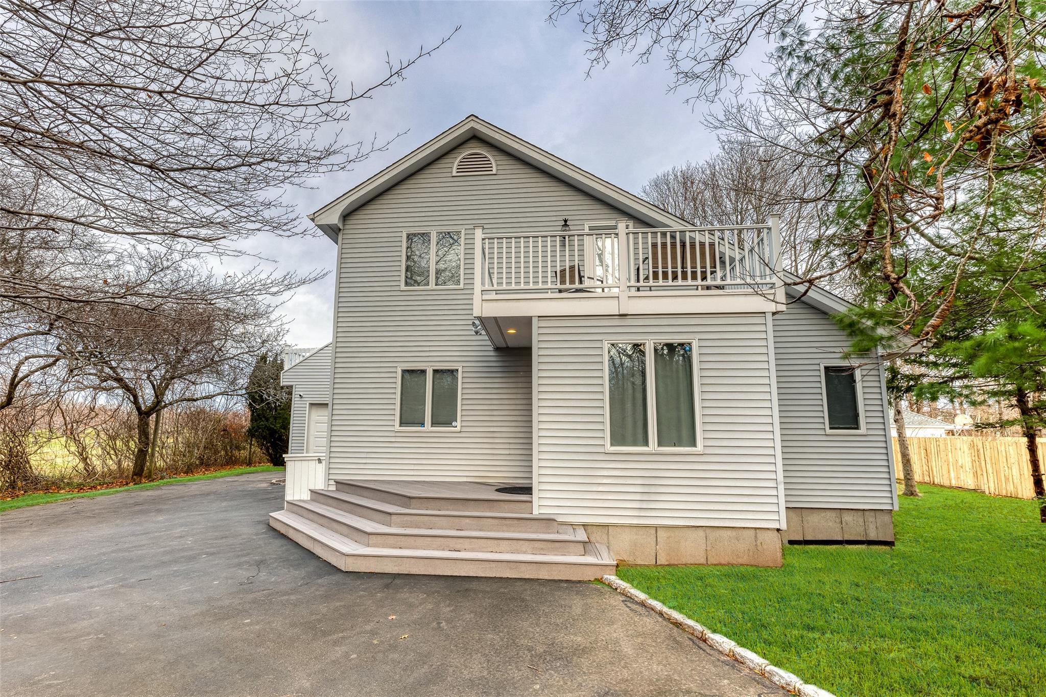 100 Manor Lane, Jamesport, NY 11947