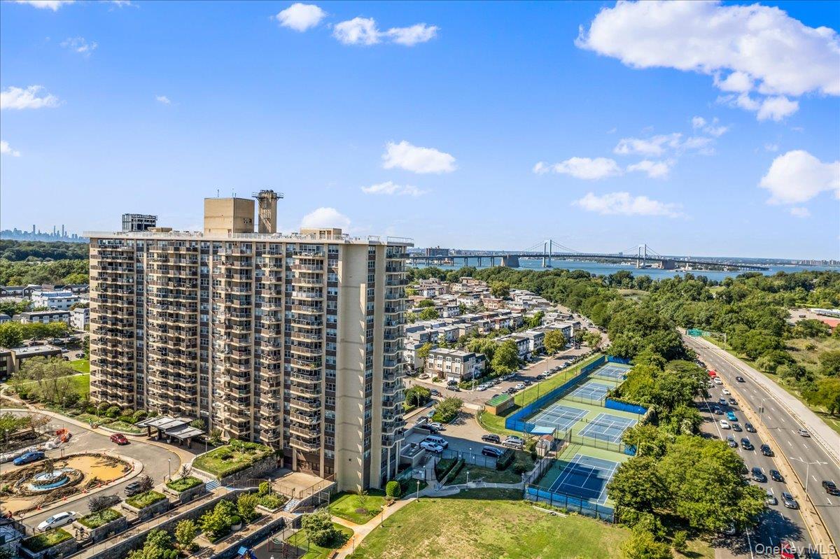 17-85 215th Street # 5F, Bayside, NY 11360