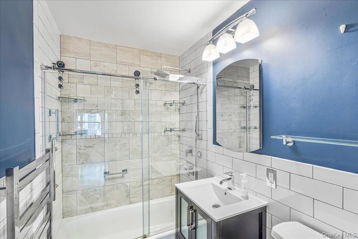 17-85 215th Street # 5F, Bayside, NY 11360