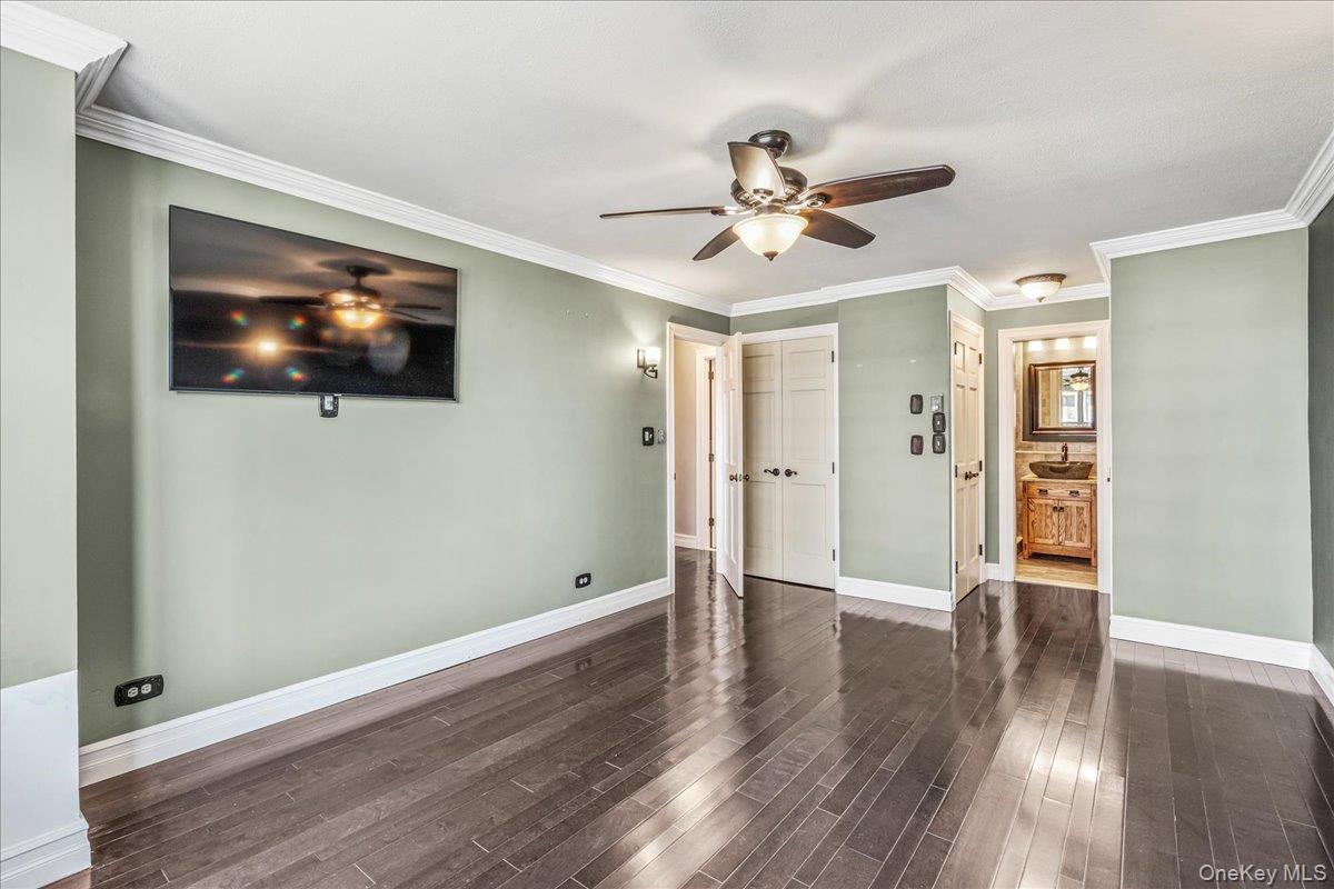 17-85 215th Street # 5F, Bayside, NY 11360