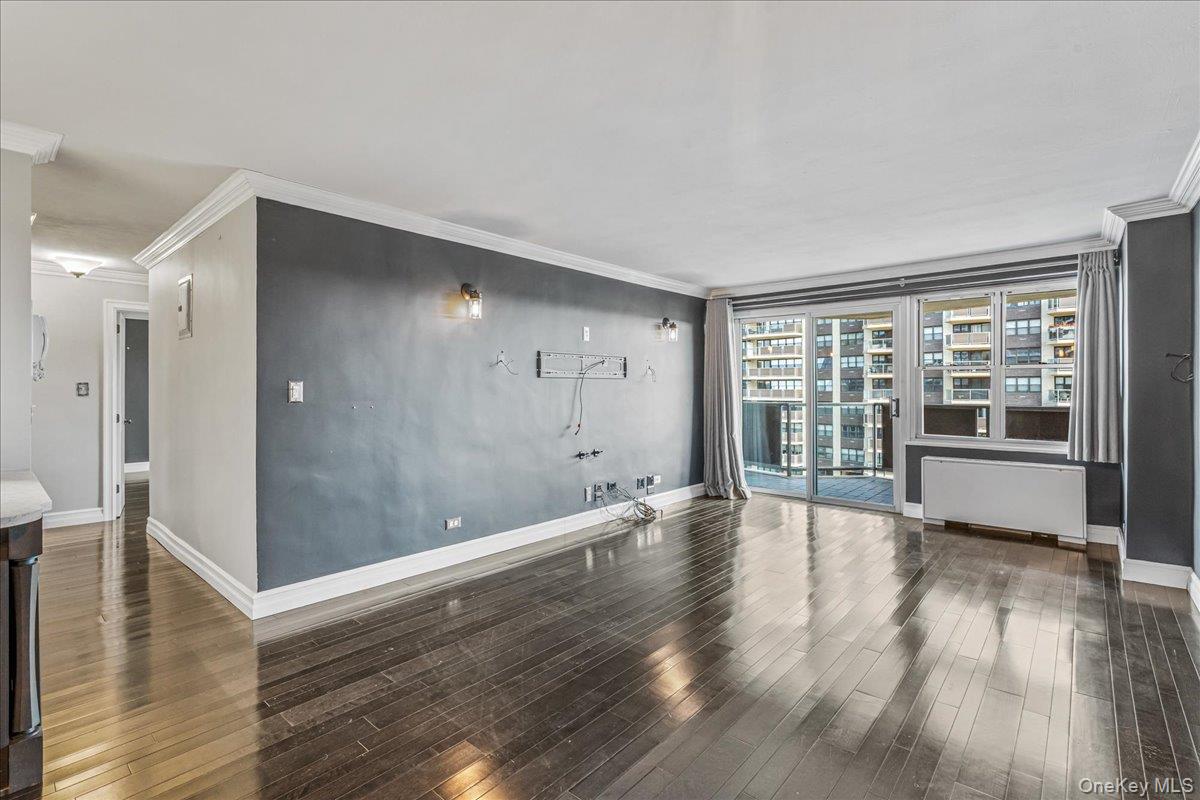 17-85 215th Street # 5F, Bayside, NY 11360