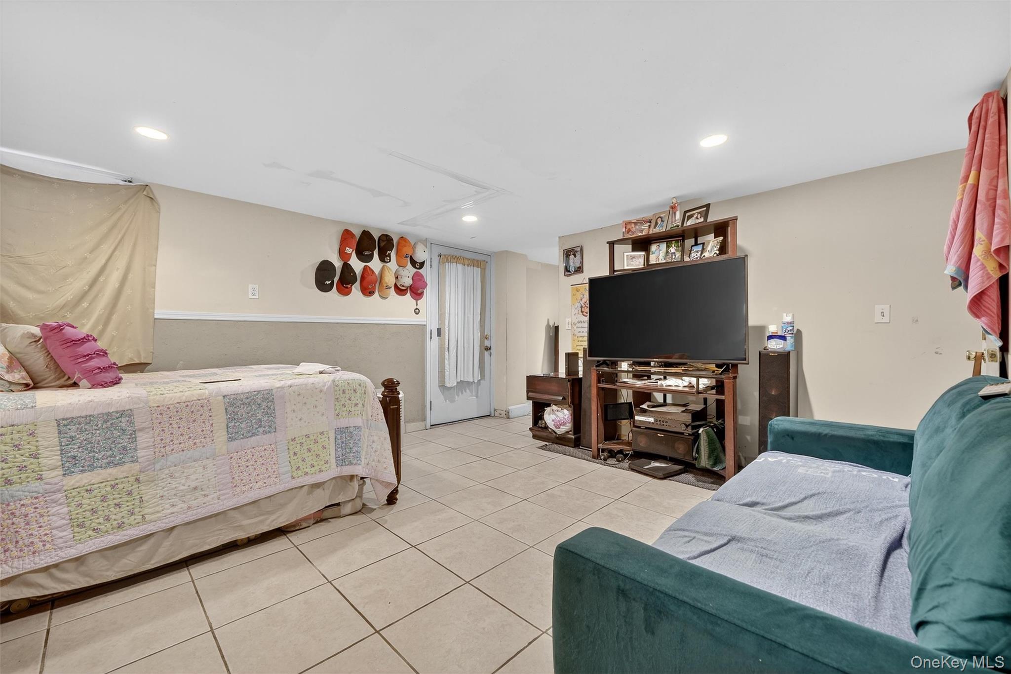 16 Maple Place, Ossining, NY 10562