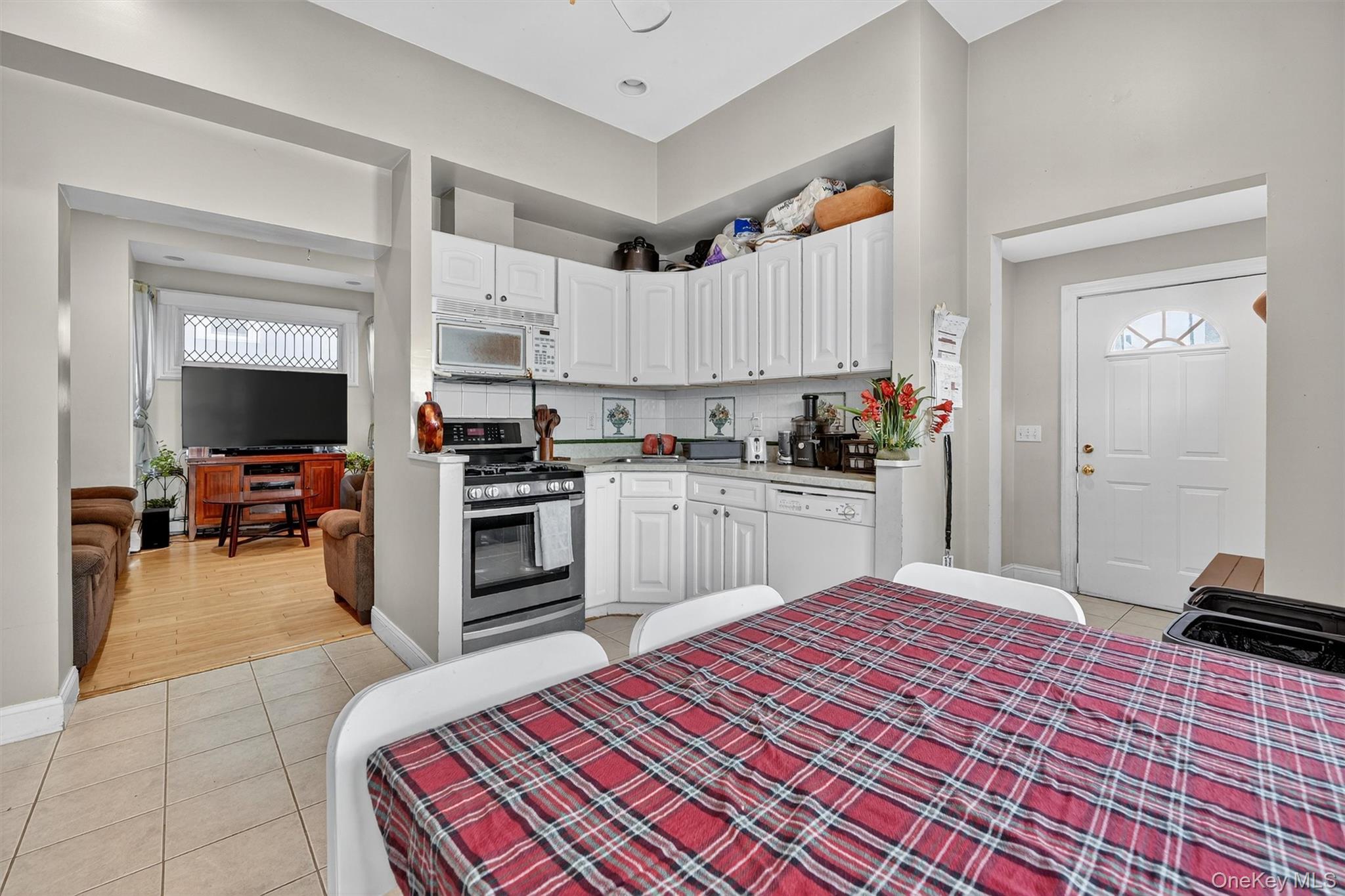 16 Maple Place, Ossining, NY 10562