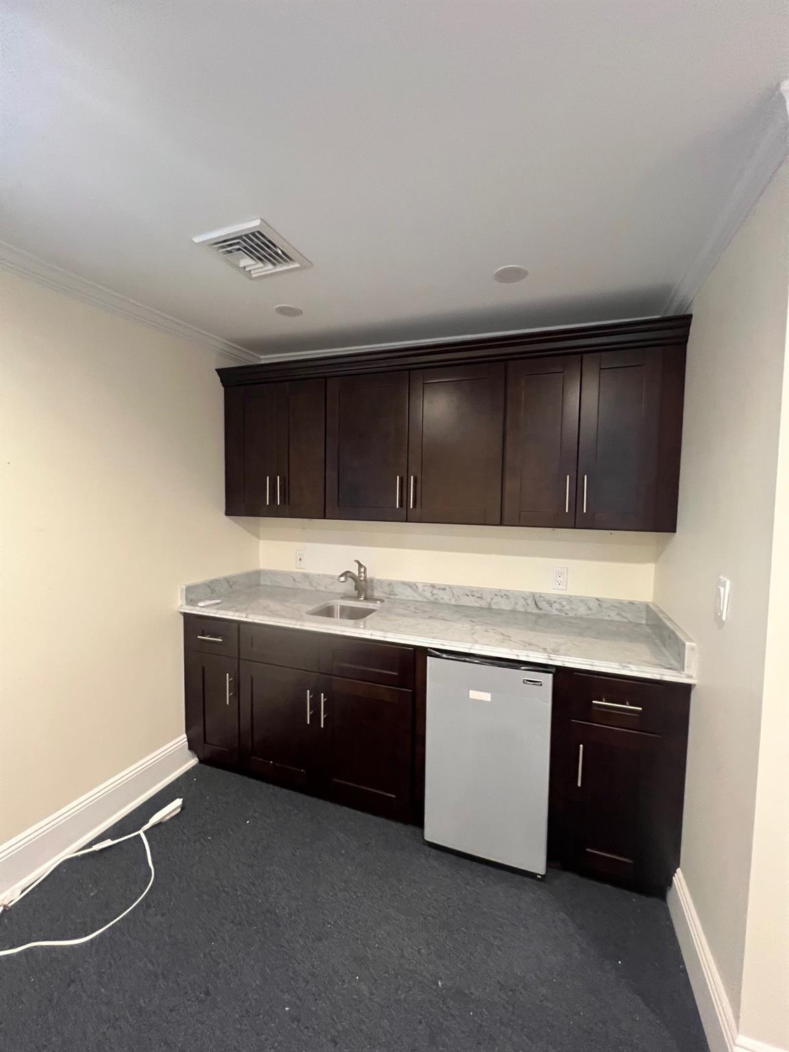 50 Forest Avenue, Locust Valley, NY 11560