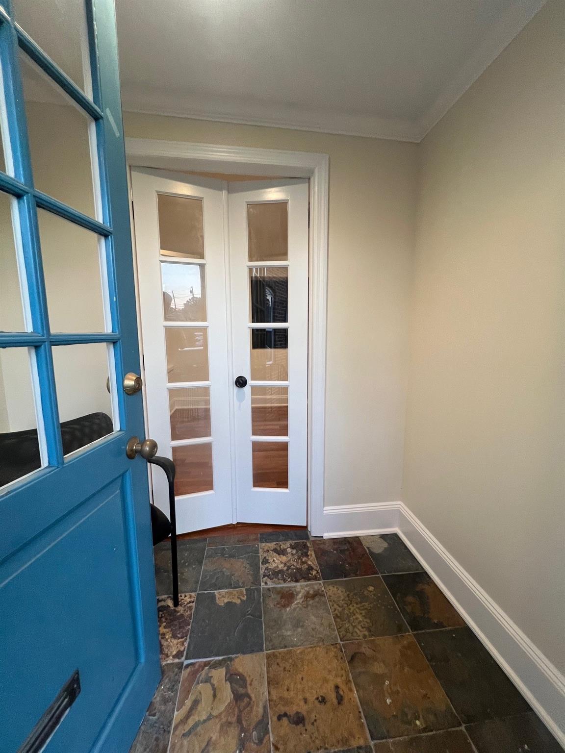 50 Forest Avenue, Locust Valley, NY 11560