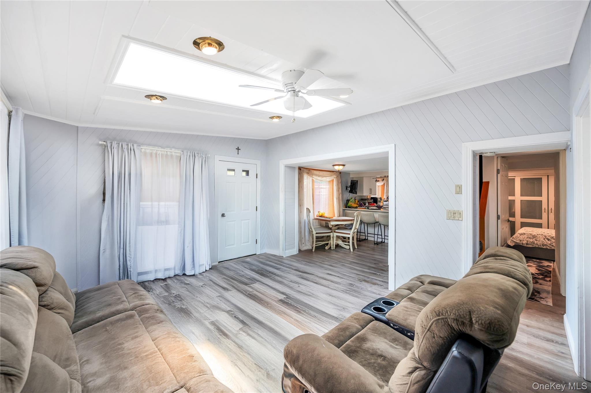 1044 Woodcrest Avenue, Riverhead, NY 11901