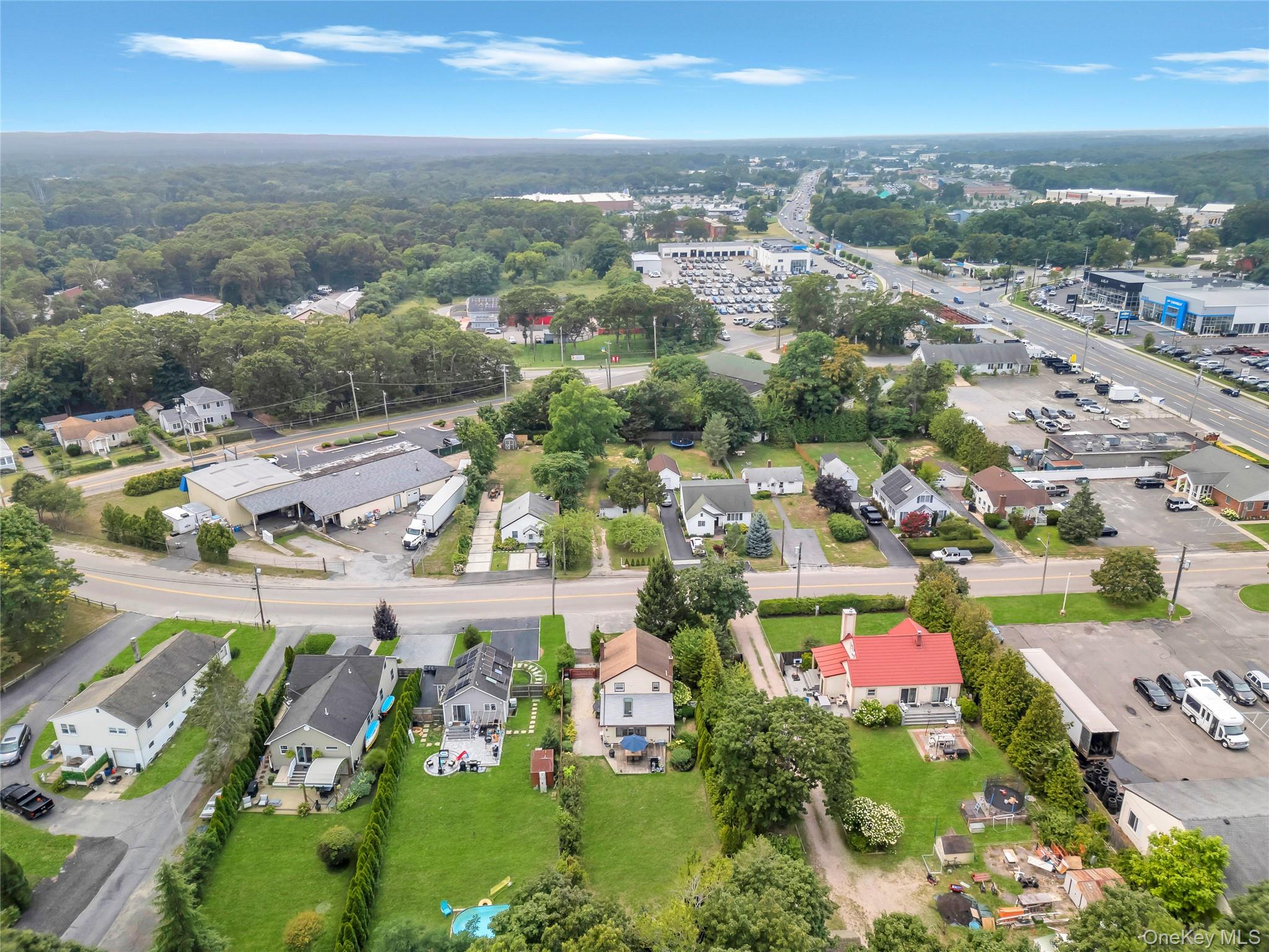 1044 Woodcrest Avenue, Riverhead, NY 11901