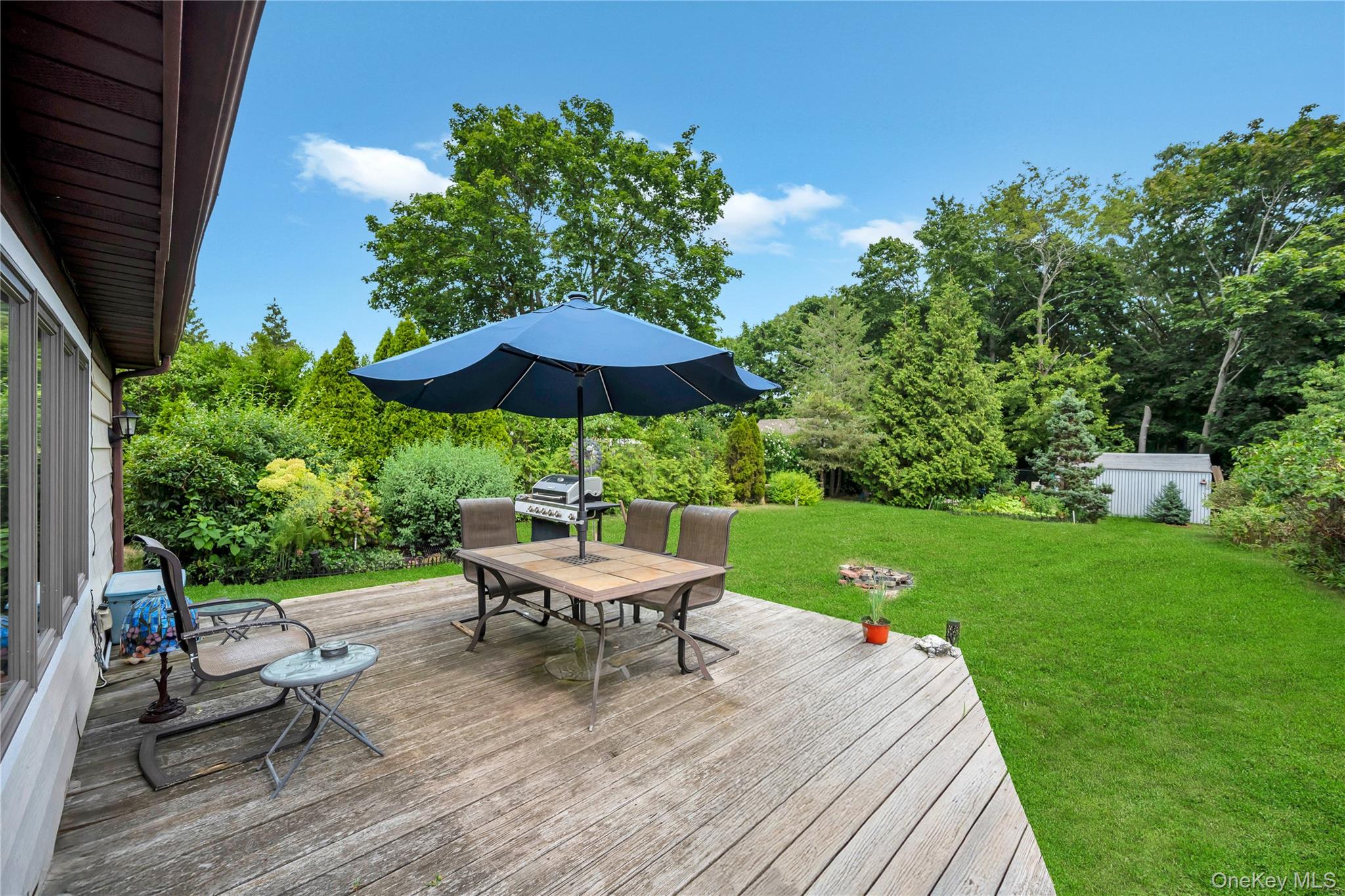 1044 Woodcrest Avenue, Riverhead, NY 11901