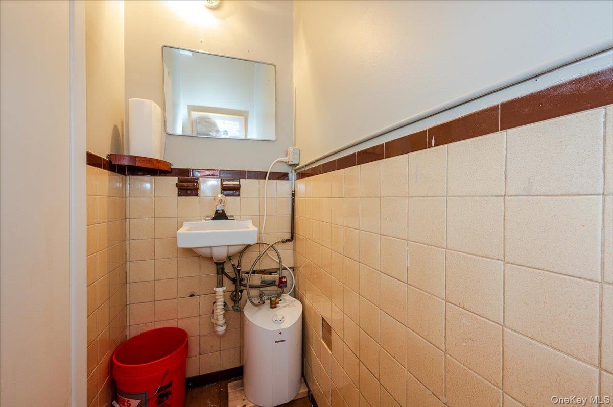 48 E Park Avenue, Long Beach, NY 11561