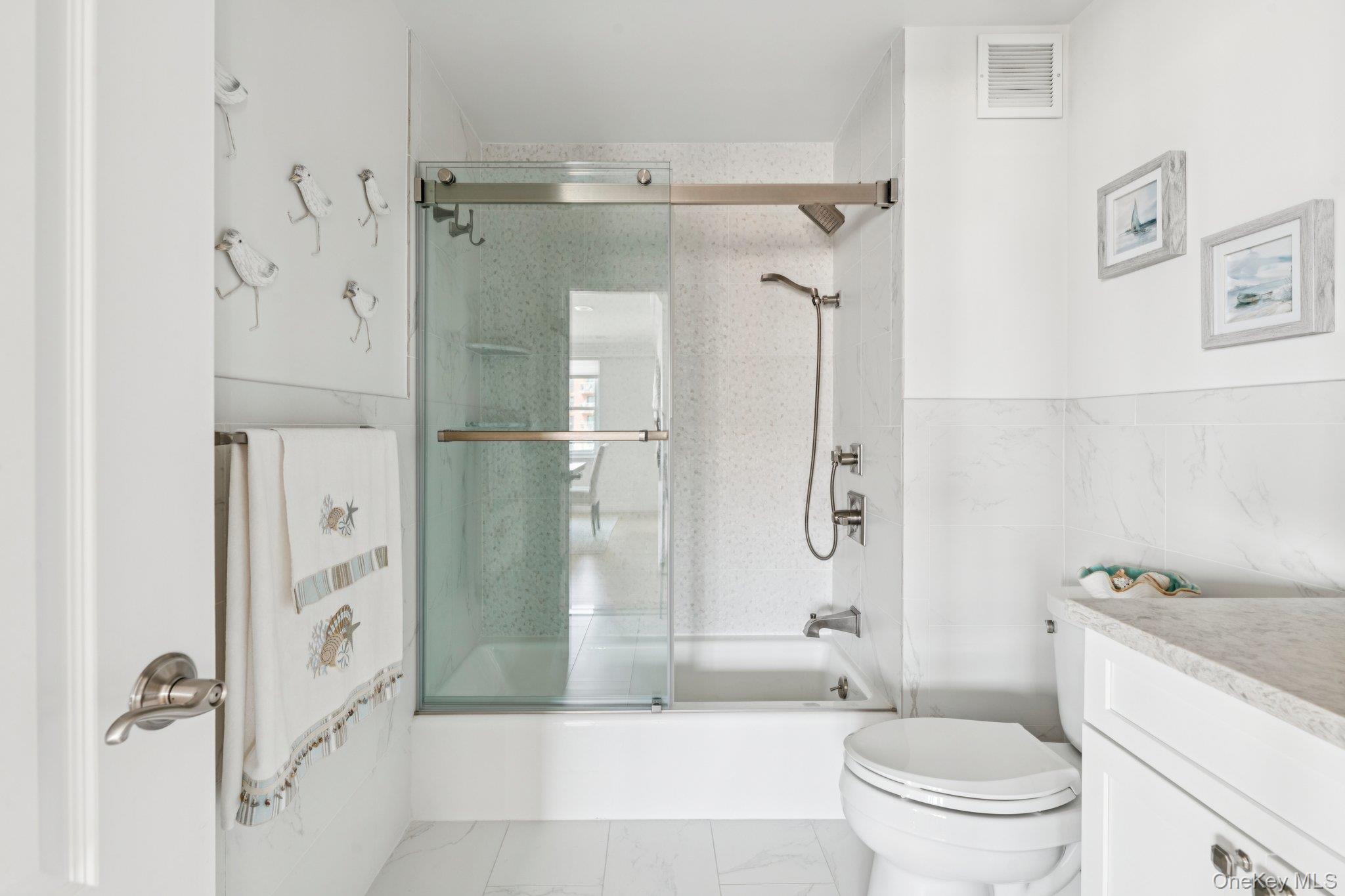 26 W Broadway # 803, Long Beach, NY 11561