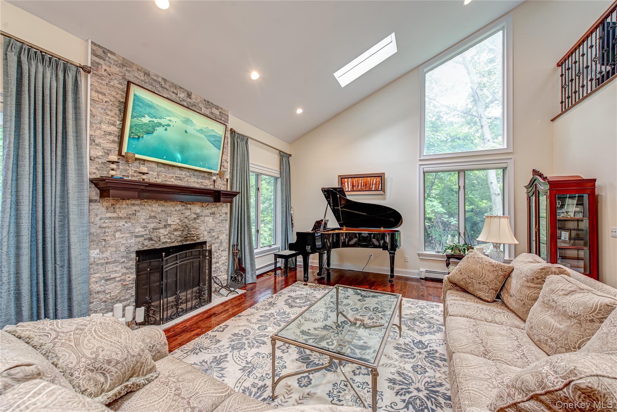 7 Wood Path Drive, Northport, NY 11768