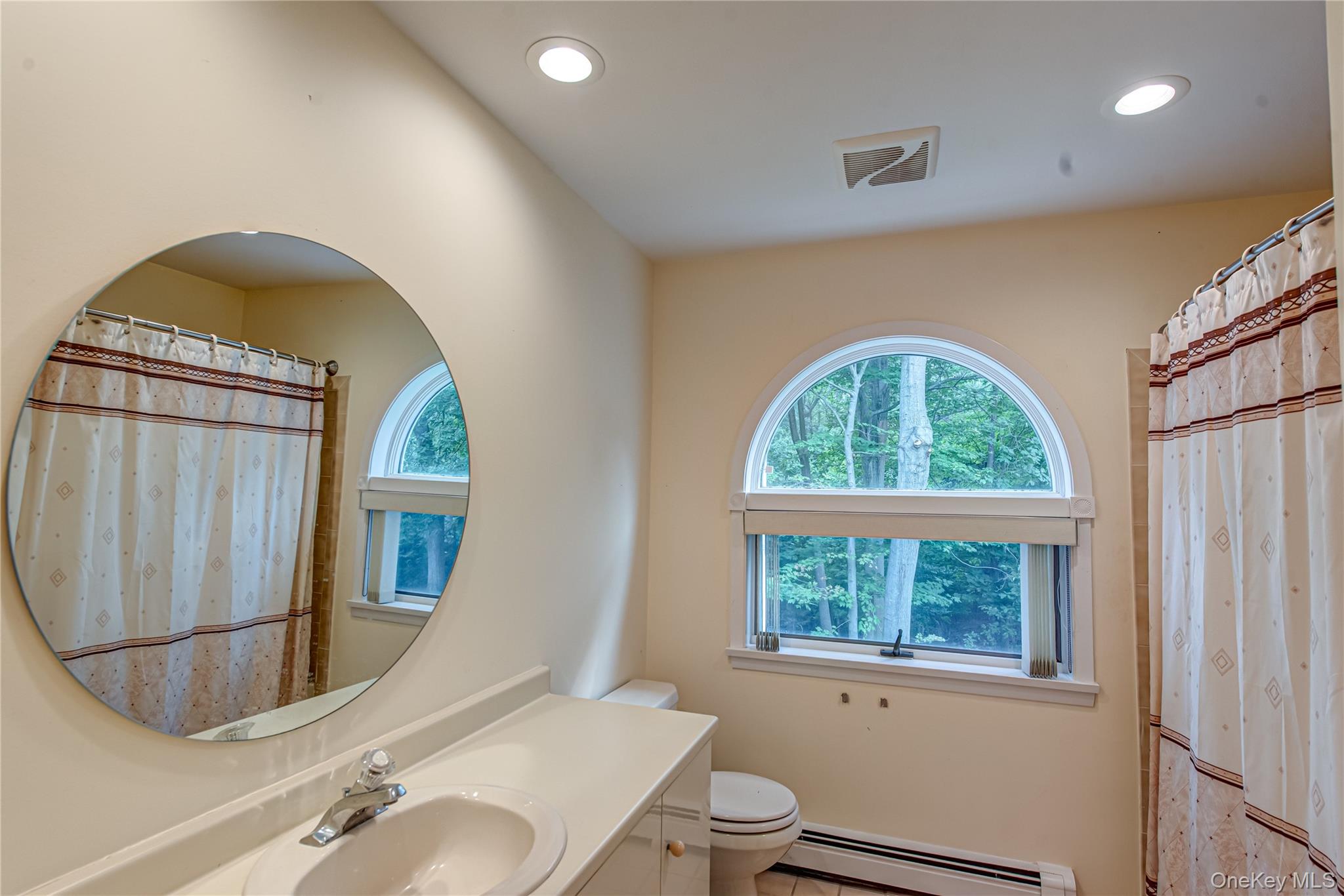 7 Wood Path Drive, Northport, NY 11768