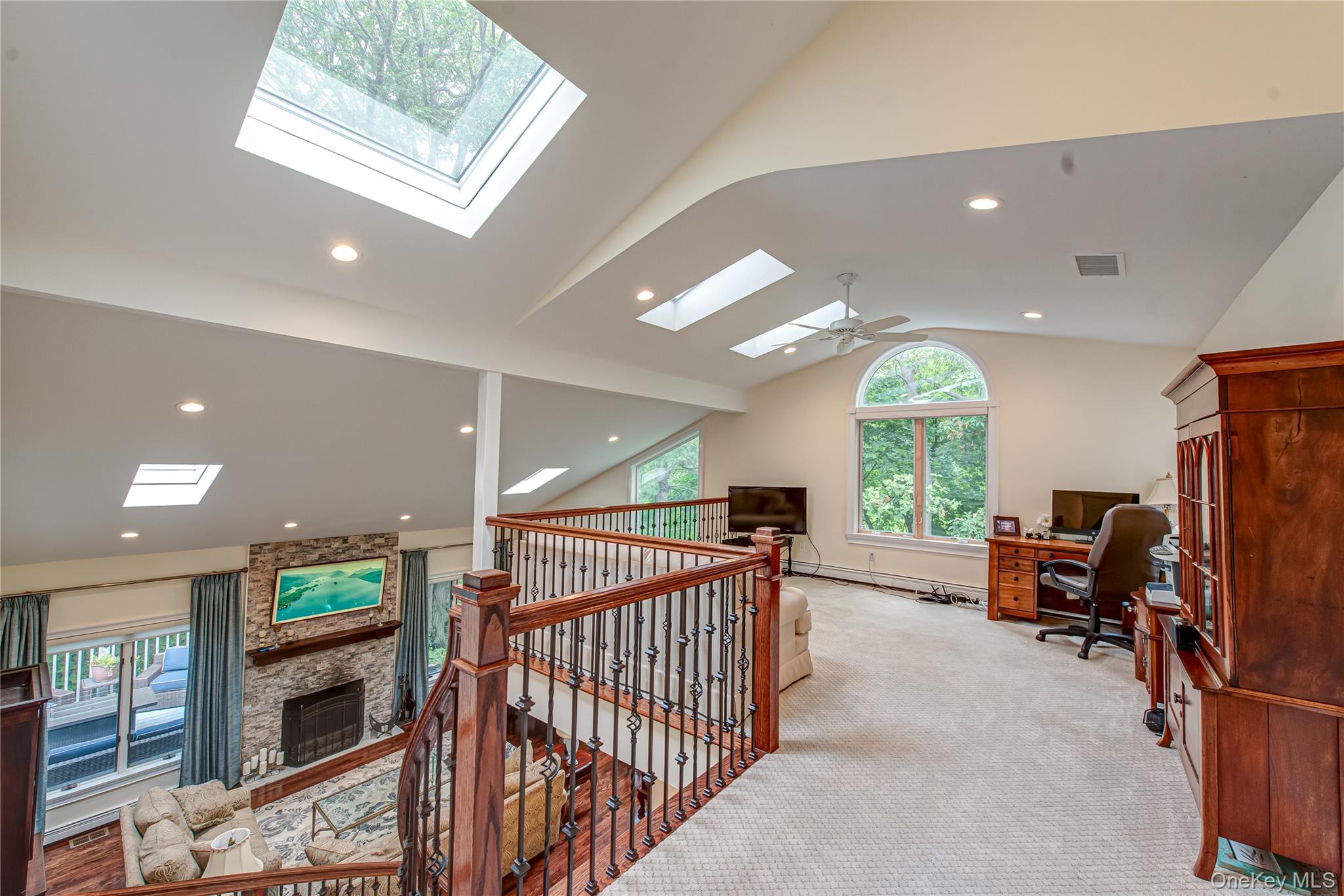 7 Wood Path Drive, Northport, NY 11768