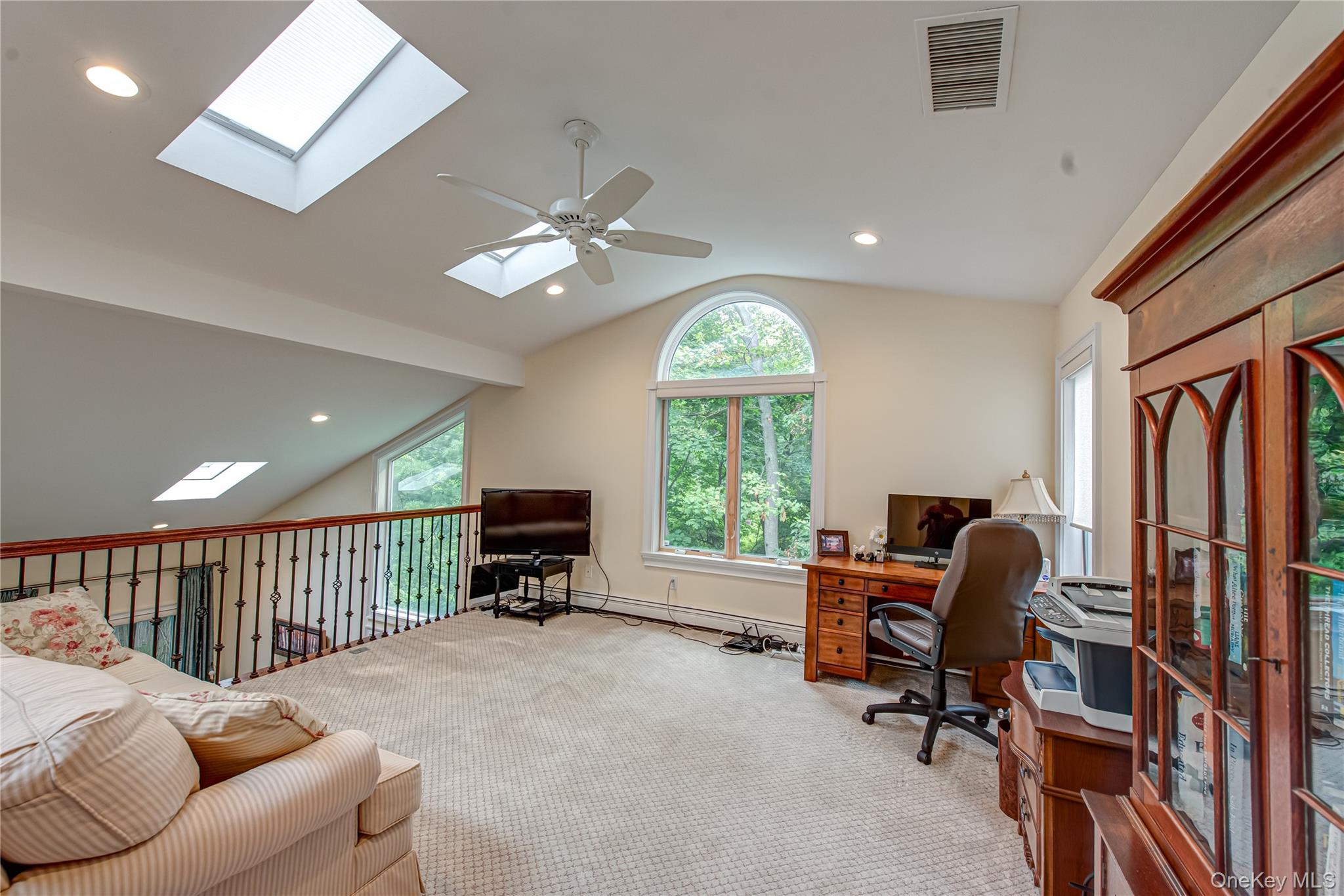 7 Wood Path Drive, Northport, NY 11768